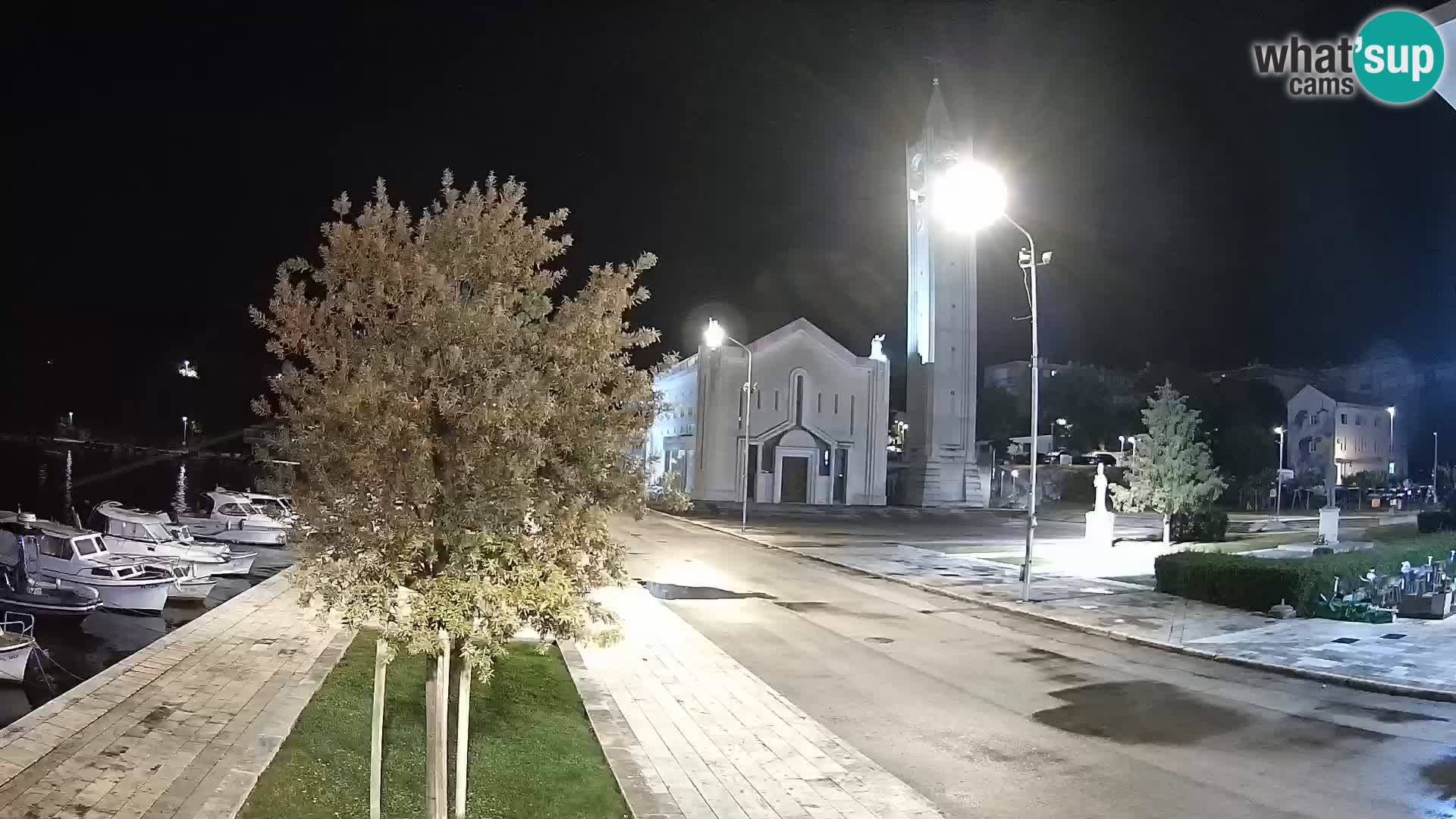 Webcam Ploče | Fesselnde Ausblicke auf Riva und die Kathedrale