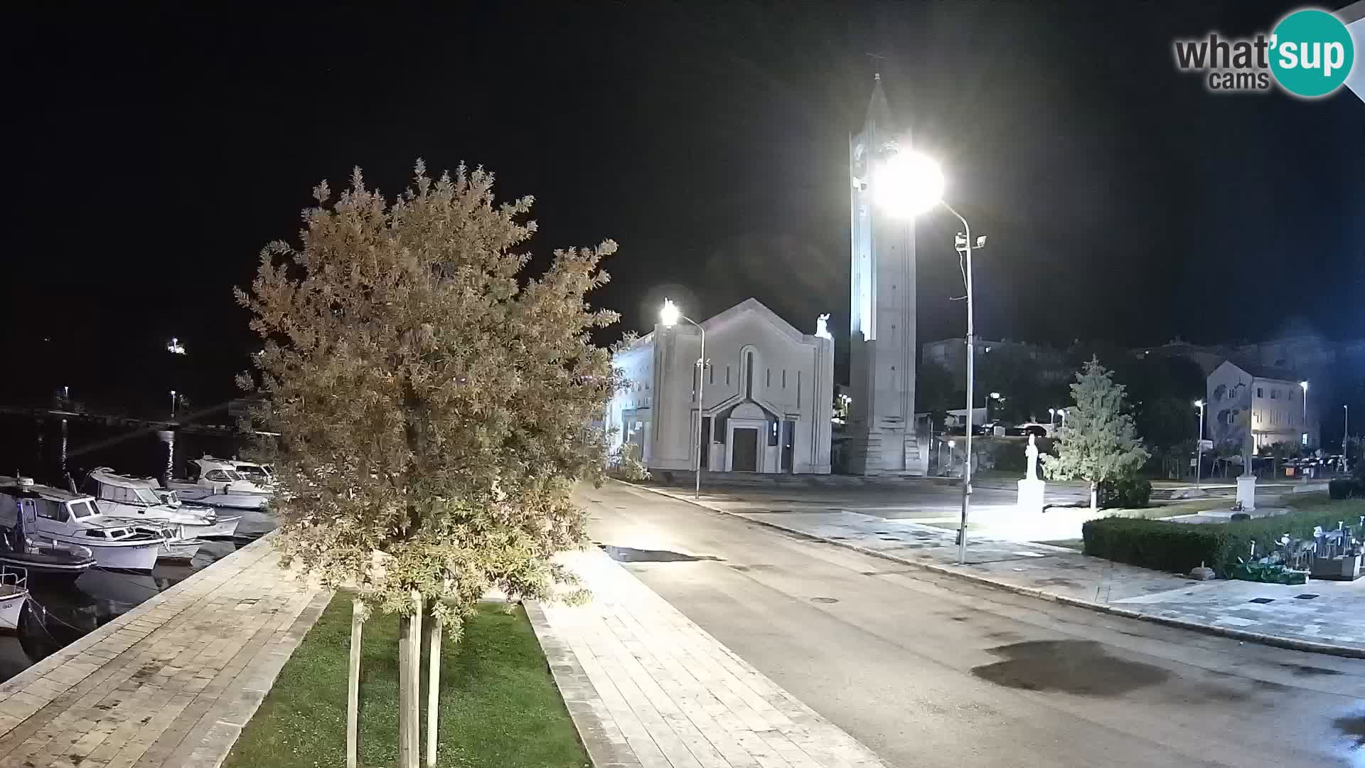 Webcam Ploče | Fesselnde Ausblicke auf Riva und die Kathedrale