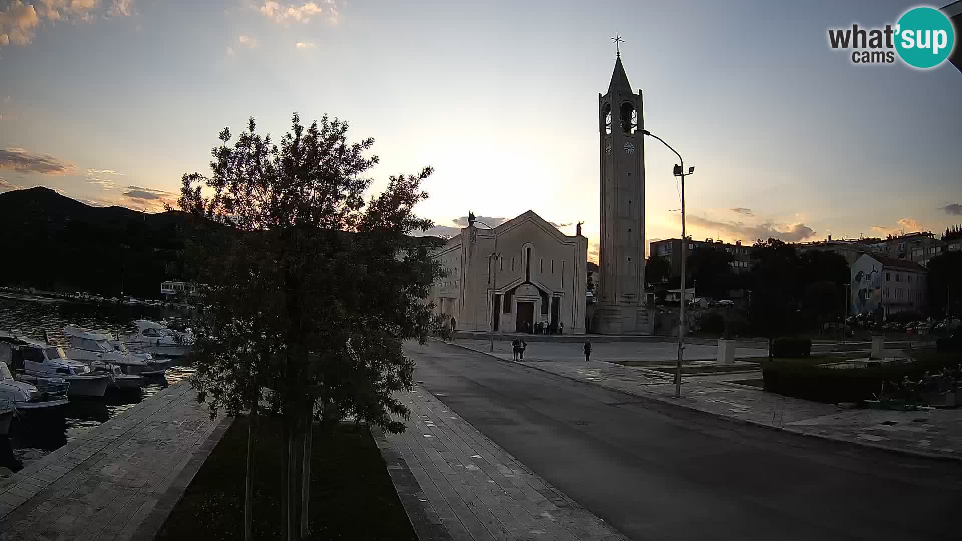Ploče Cámara web | Vistas cautivadoras de Riva y la Catedral