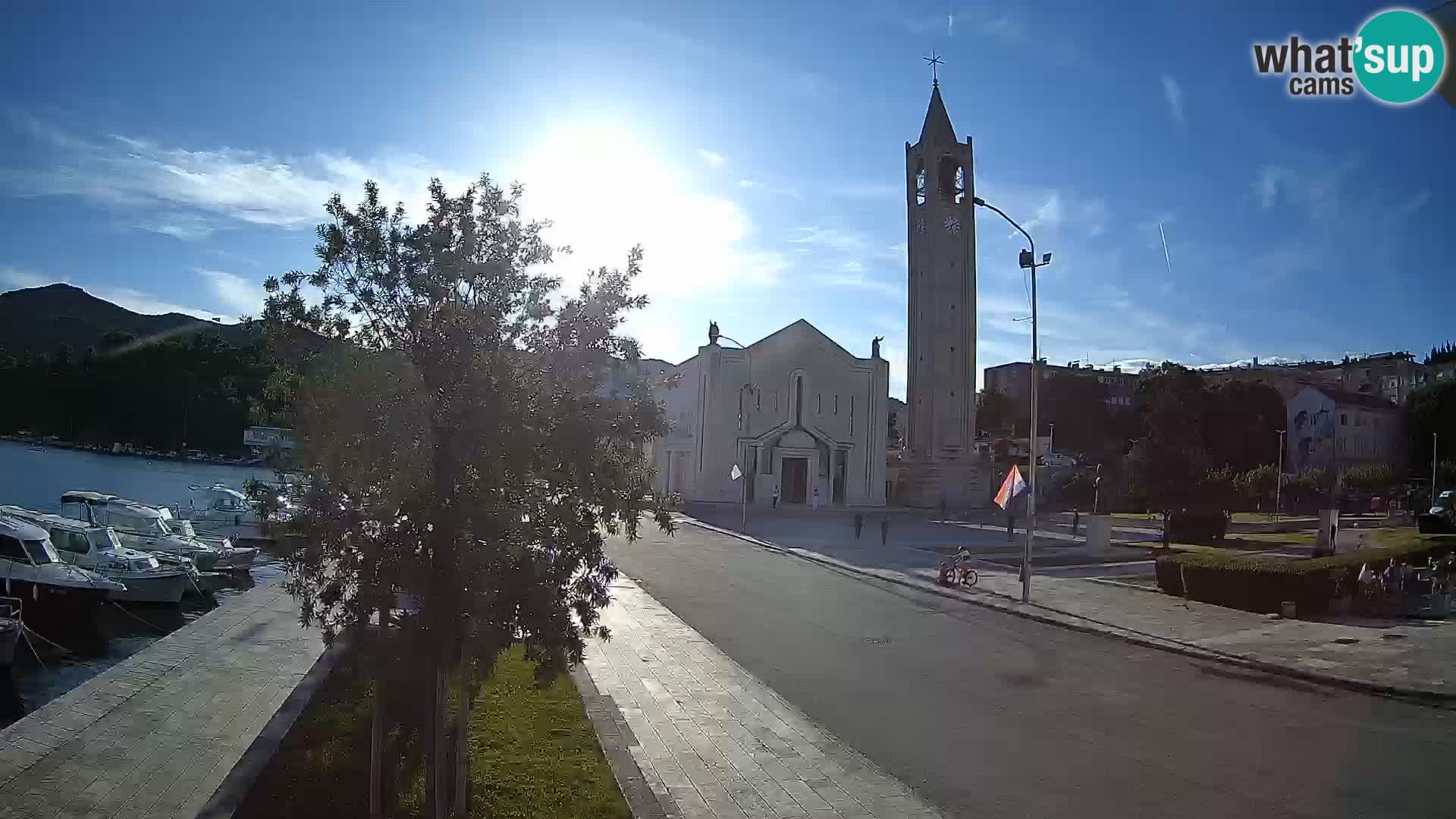 Ploče Cámara web | Vistas cautivadoras de Riva y la Catedral