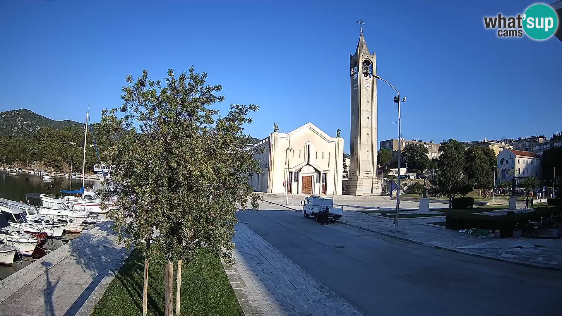 Spletna kamera Ploče | Osupljiv pogled na Rivo in katedralo