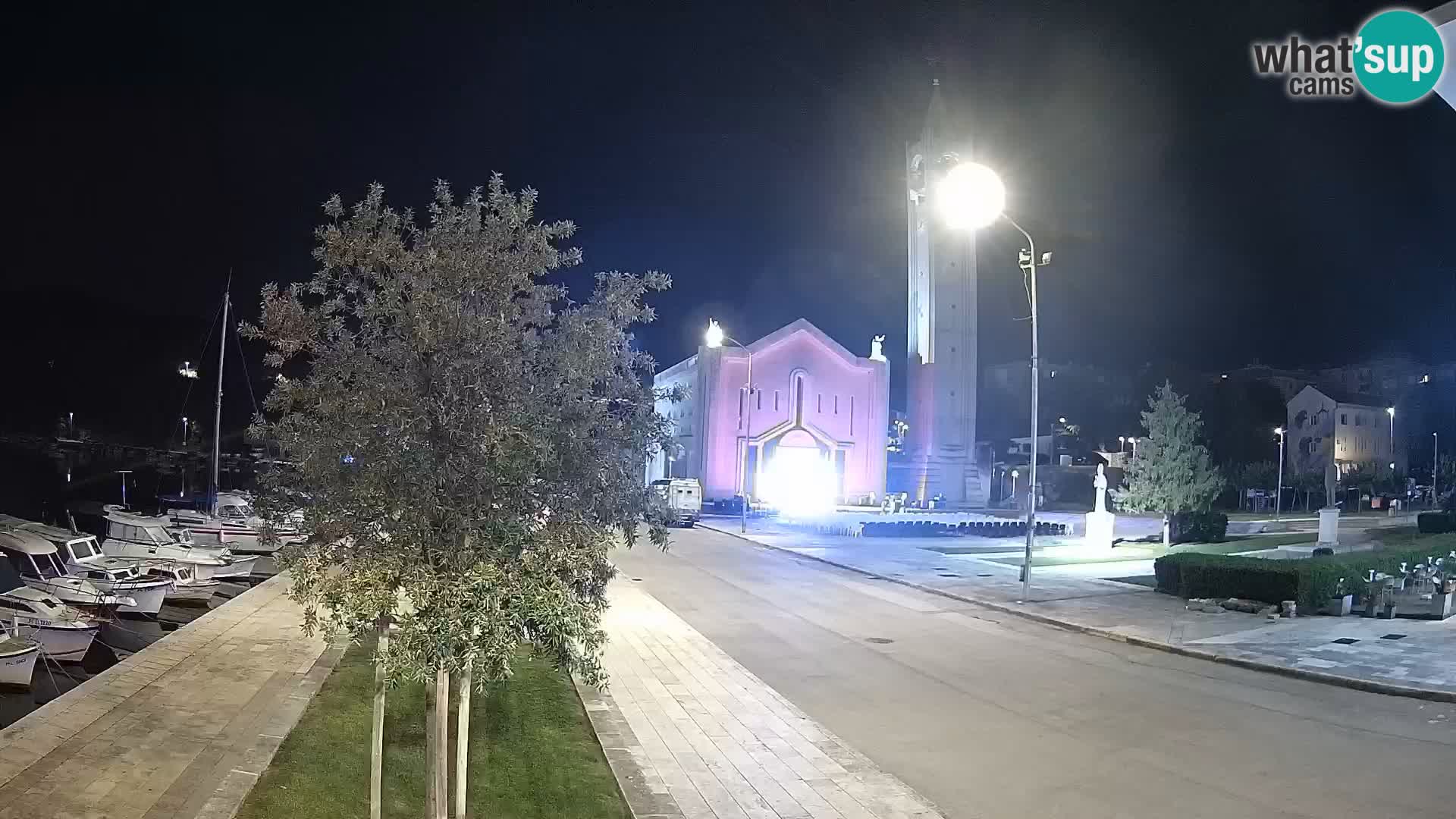 Spletna kamera Ploče | Osupljiv pogled na Rivo in katedralo