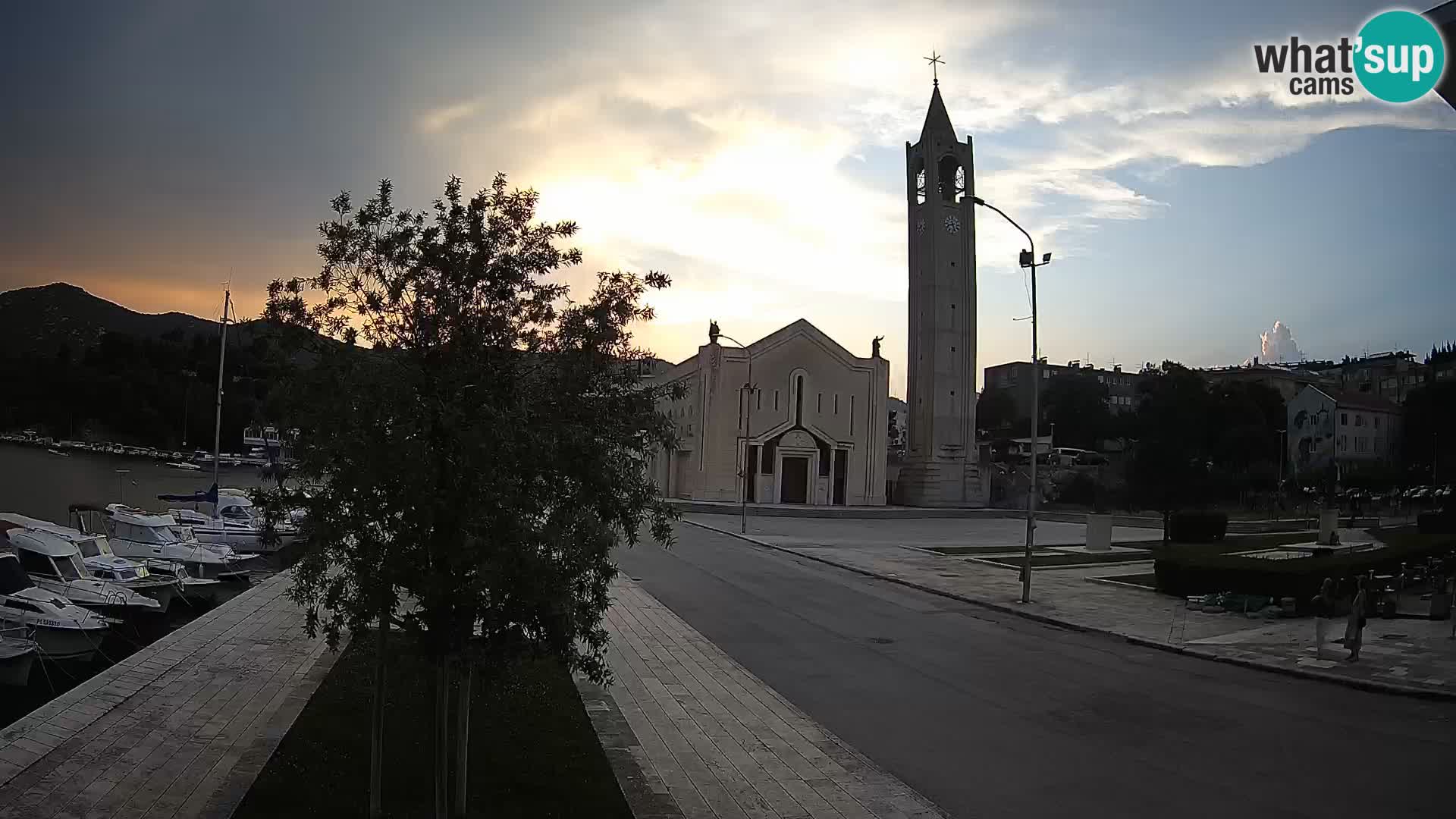 Webcam Ploče | Fesselnde Ausblicke auf Riva und die Kathedrale