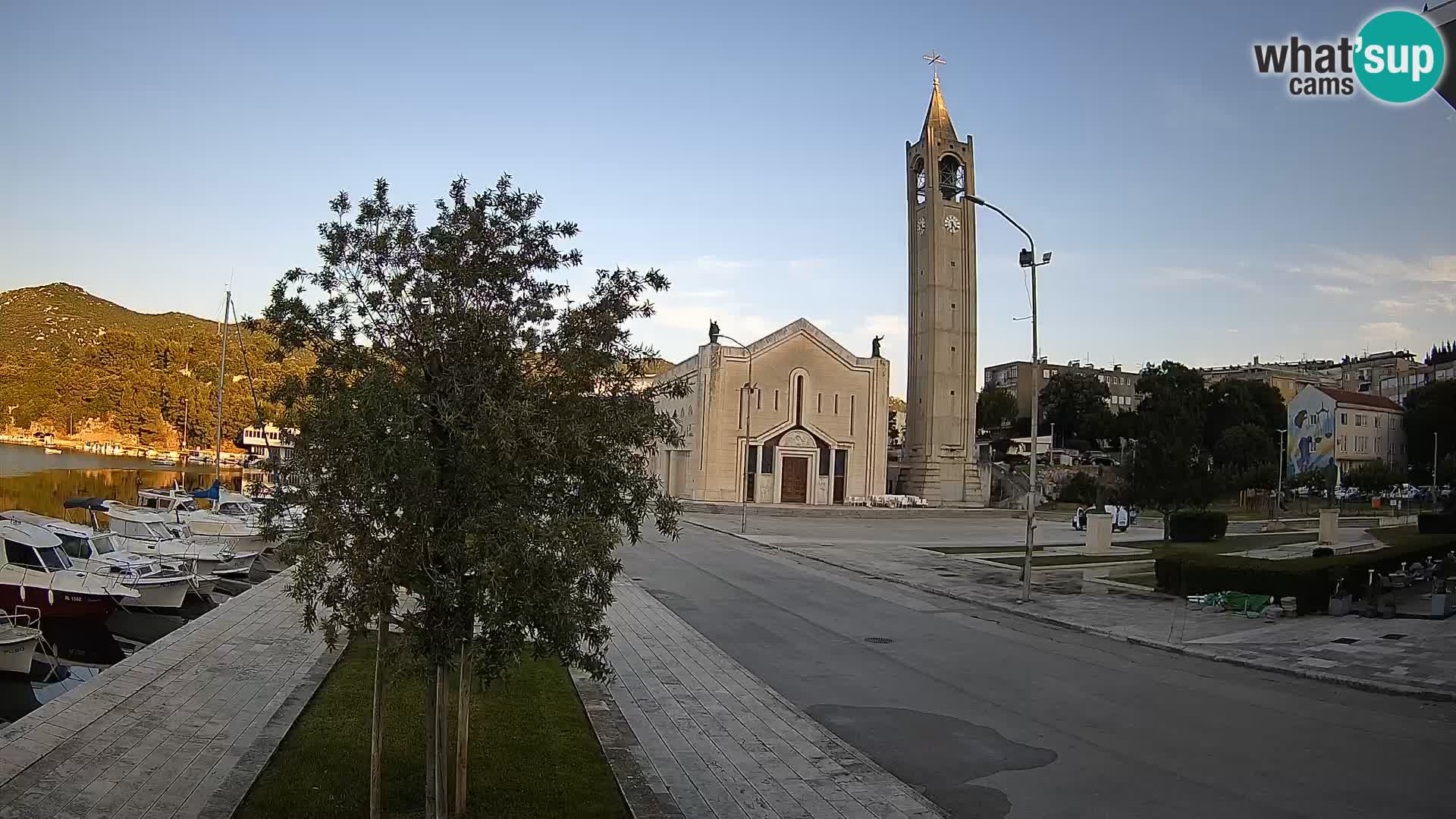 Webcam Ploče | Fesselnde Ausblicke auf Riva und die Kathedrale