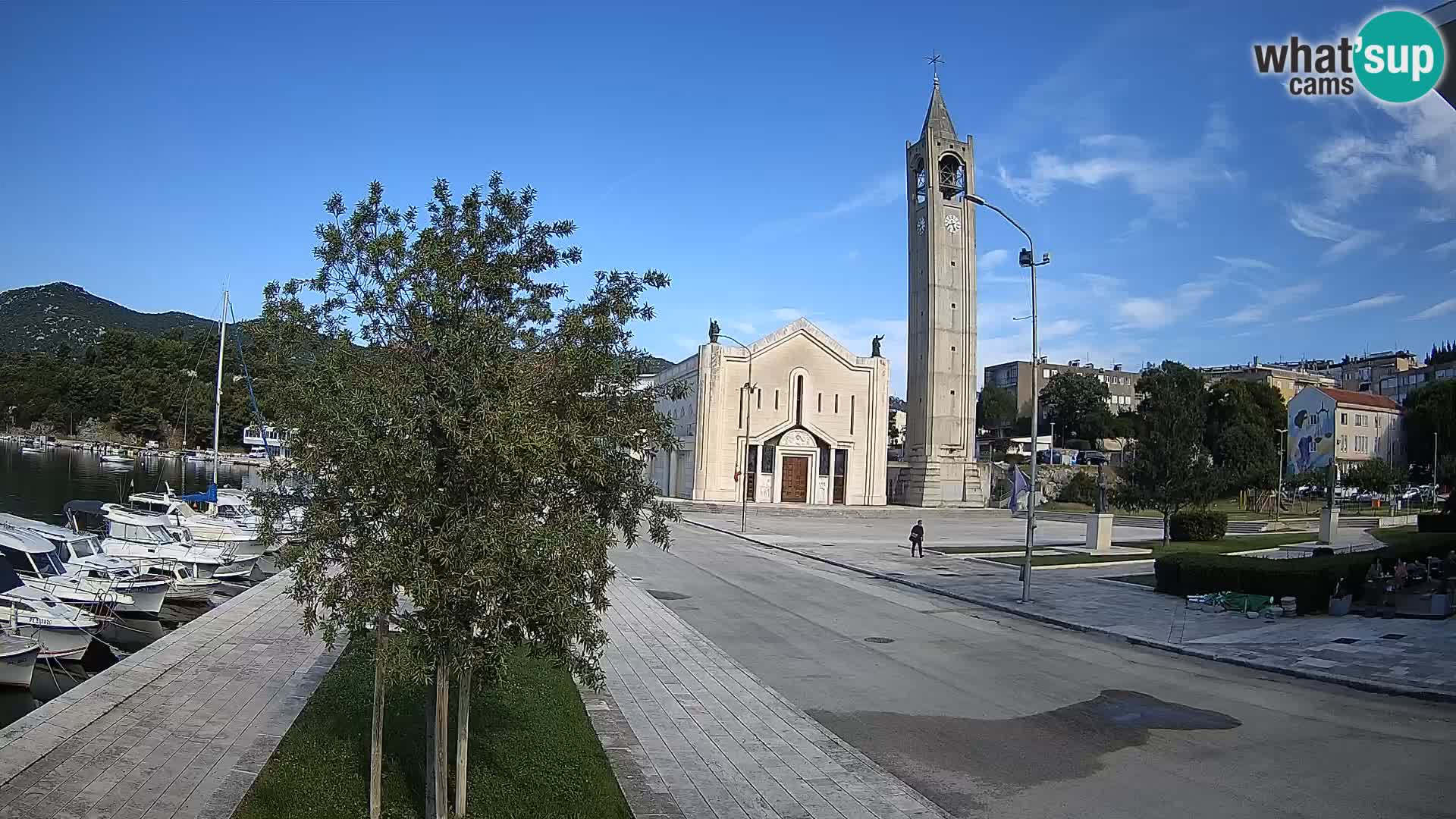 Ploče Cámara web | Vistas cautivadoras de Riva y la Catedral