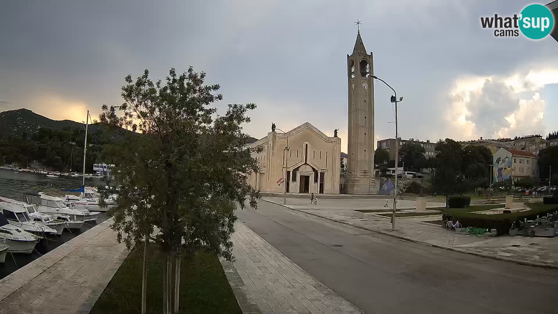 Webcam Ploče | Fesselnde Ausblicke auf Riva und die Kathedrale
