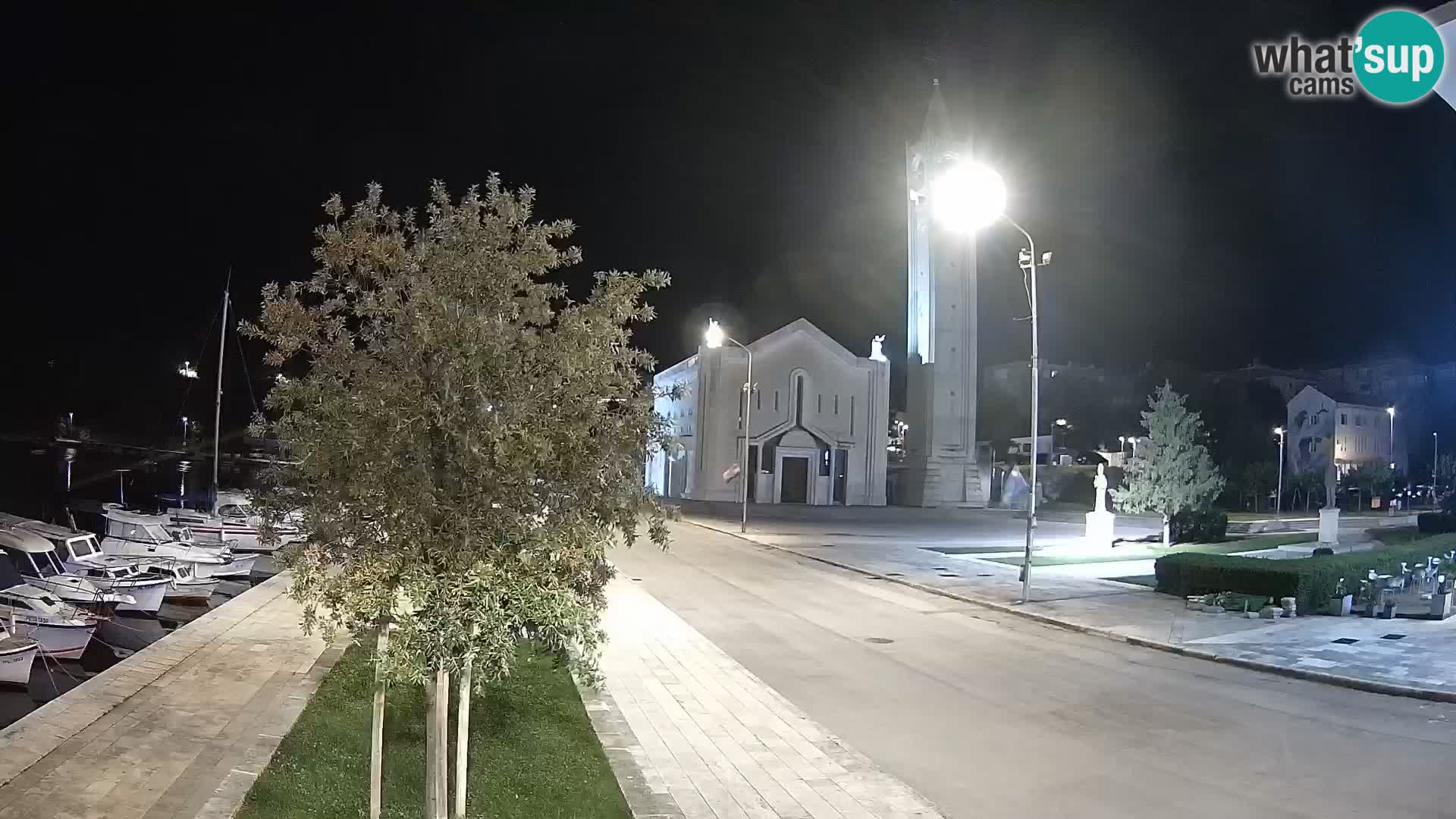 Spletna kamera Ploče | Osupljiv pogled na Rivo in katedralo