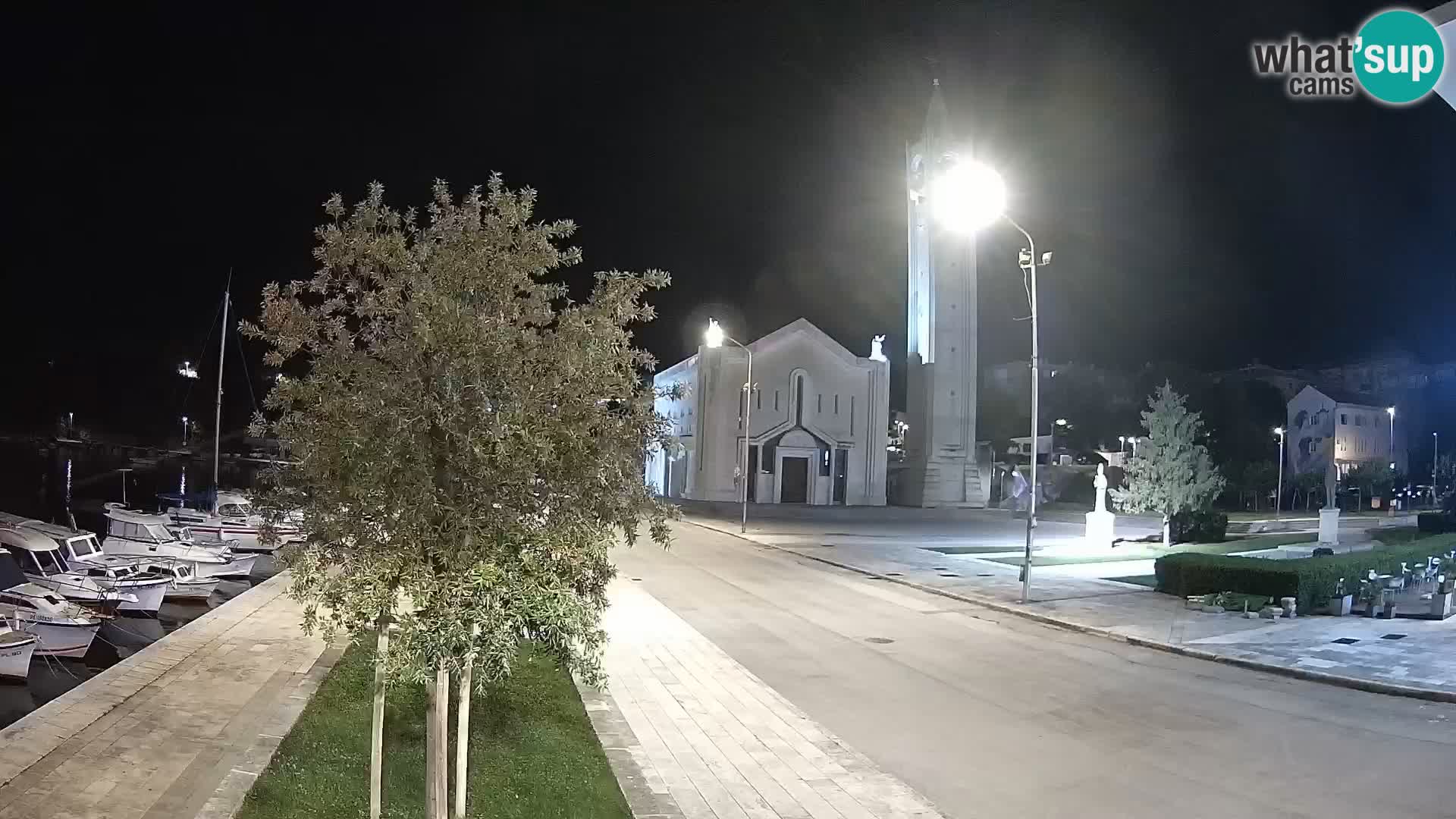 Webcam Ploče | Fesselnde Ausblicke auf Riva und die Kathedrale