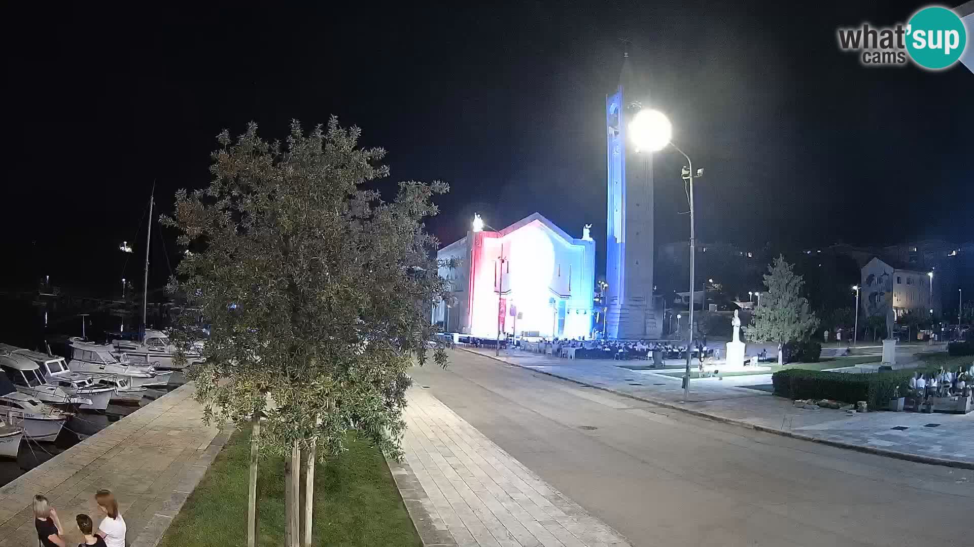 Spletna kamera Ploče | Osupljiv pogled na Rivo in katedralo