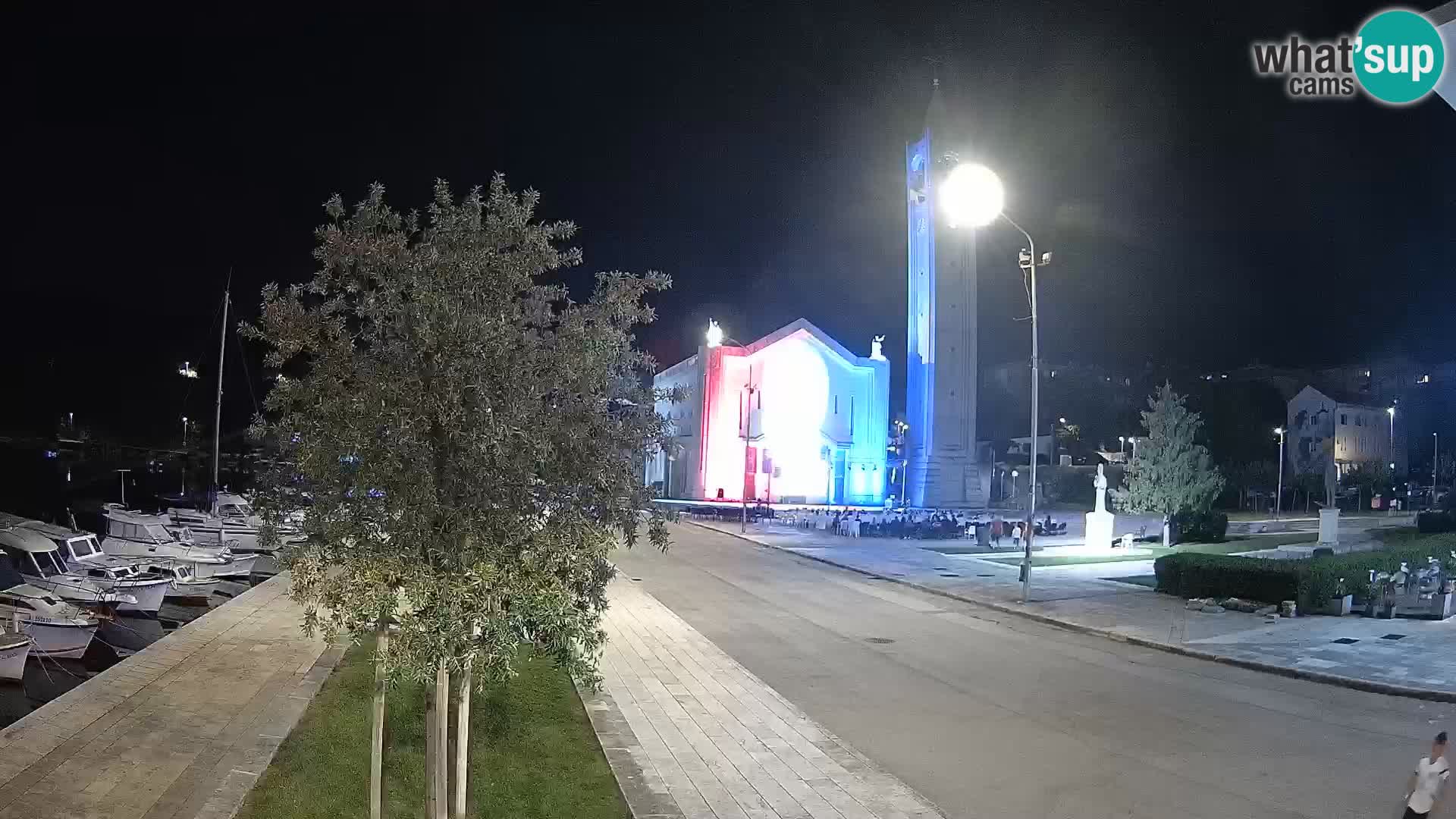 Spletna kamera Ploče | Osupljiv pogled na Rivo in katedralo
