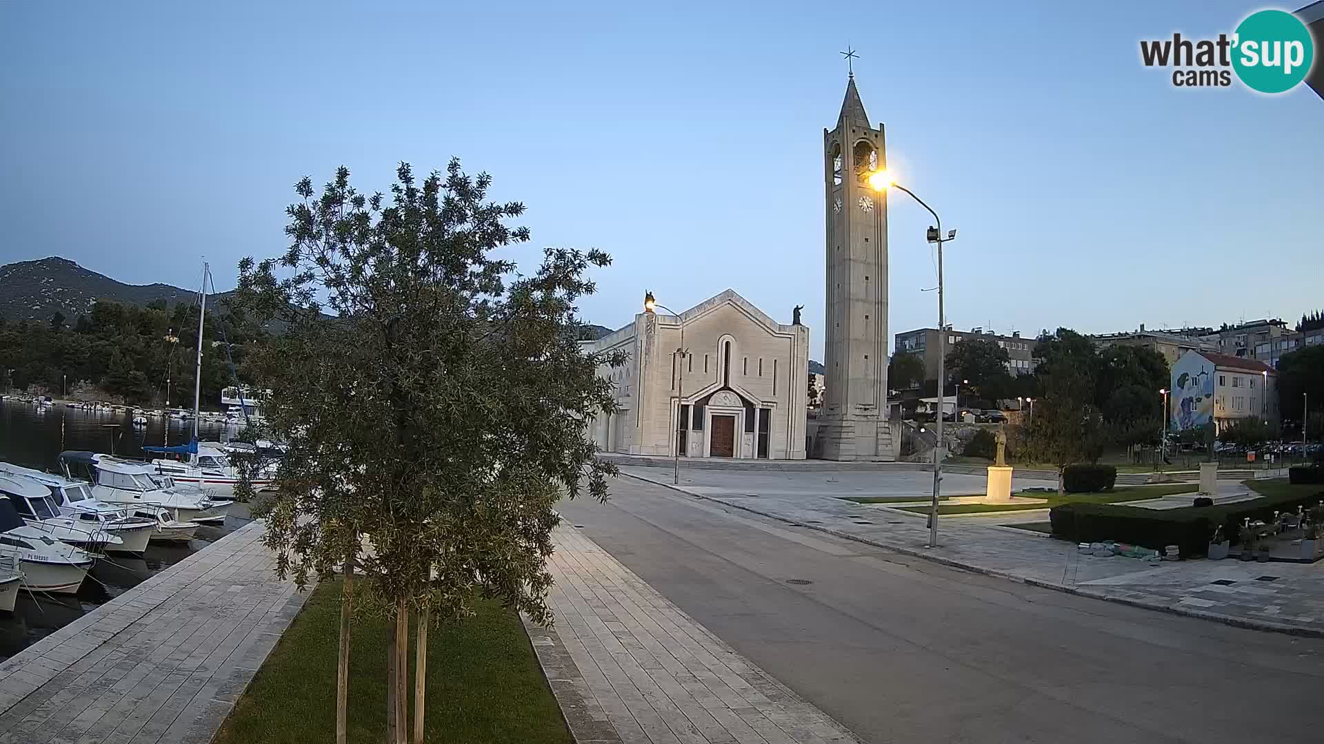 Webcam Ploče | Fesselnde Ausblicke auf Riva und die Kathedrale