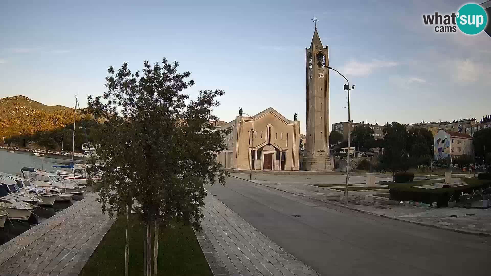 Web kamera Ploče | Očaravajući pogled na Rivu i Katedralu
