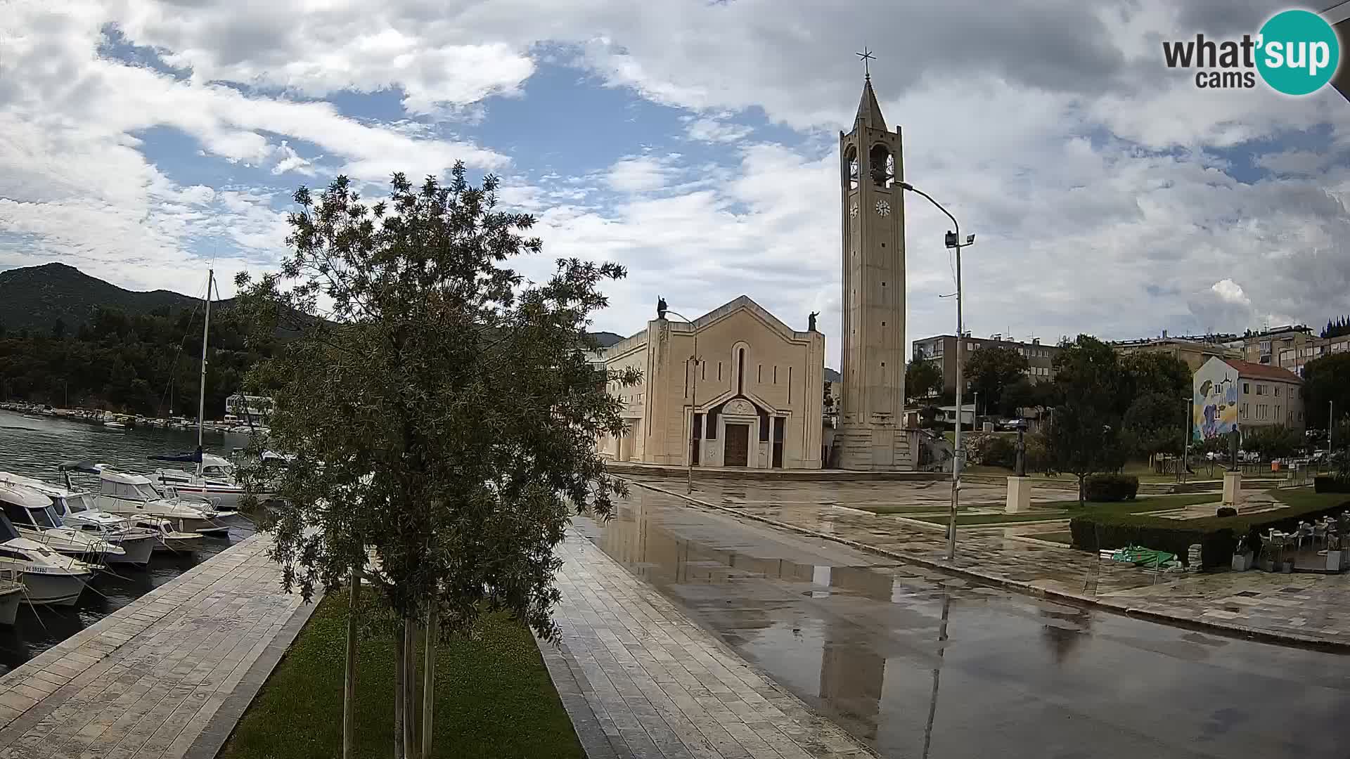 Ploče Cámara web | Vistas cautivadoras de Riva y la Catedral