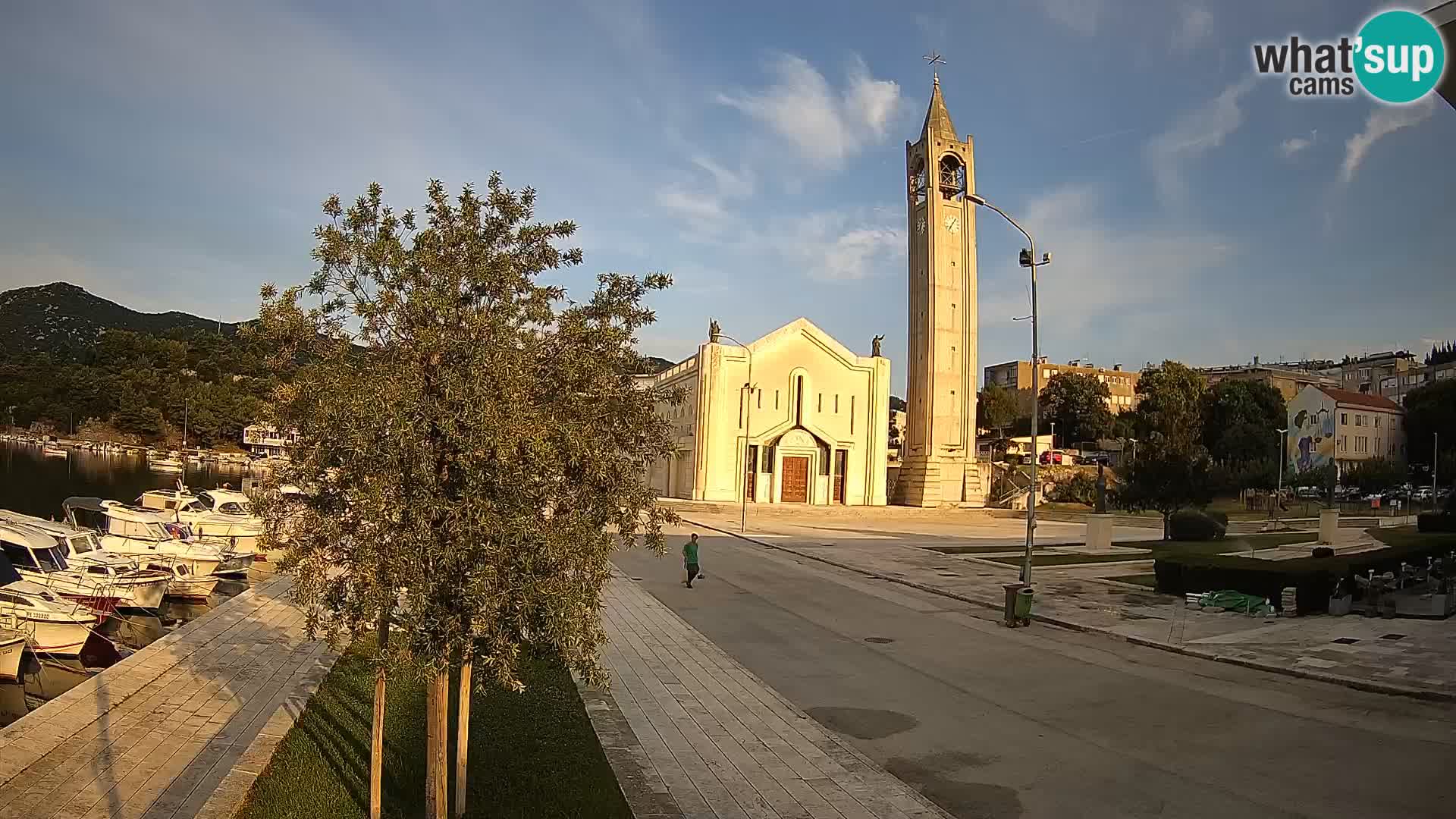 Spletna kamera Ploče | Osupljiv pogled na Rivo in katedralo