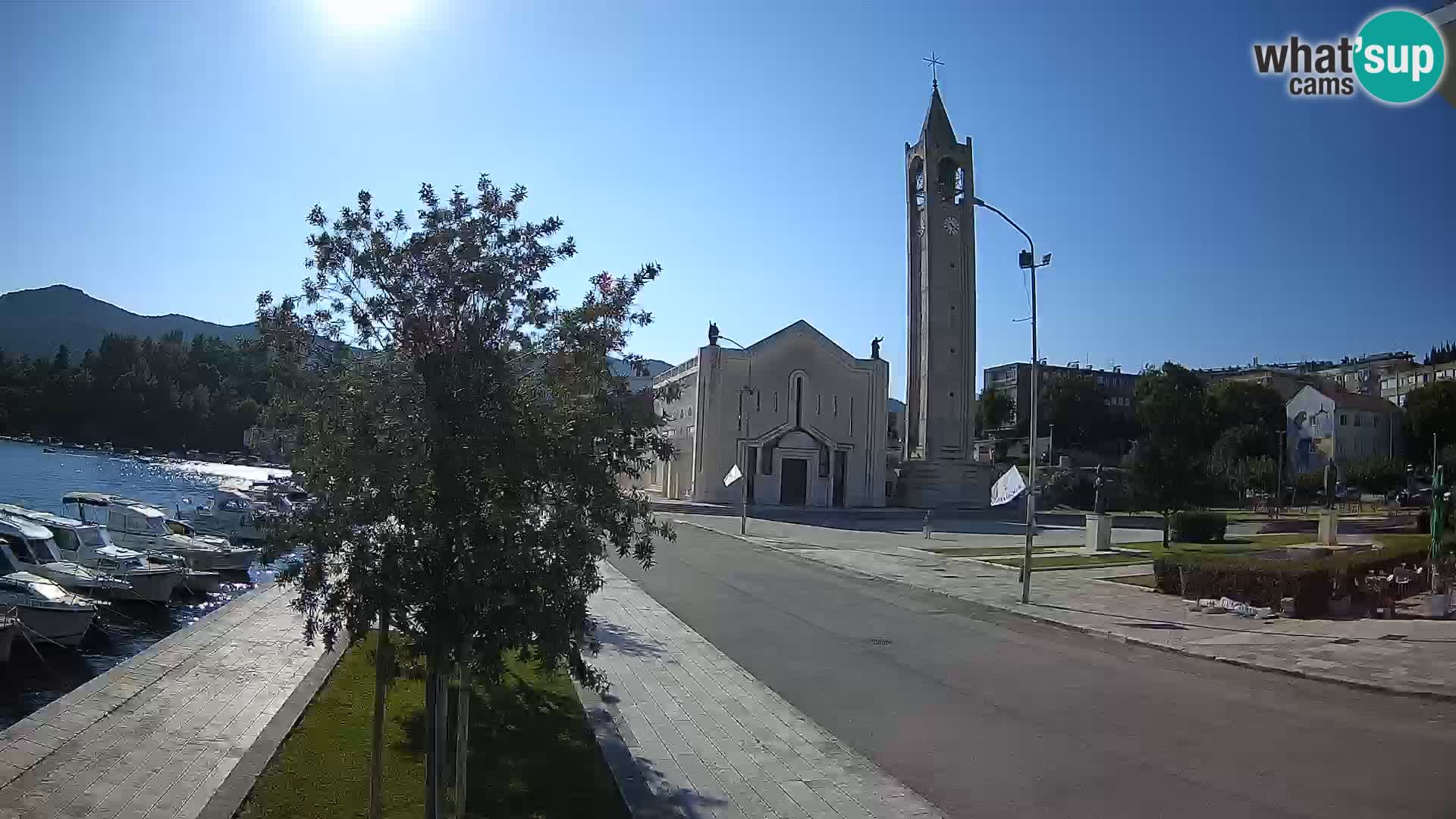 Ploče Cámara web | Vistas cautivadoras de Riva y la Catedral