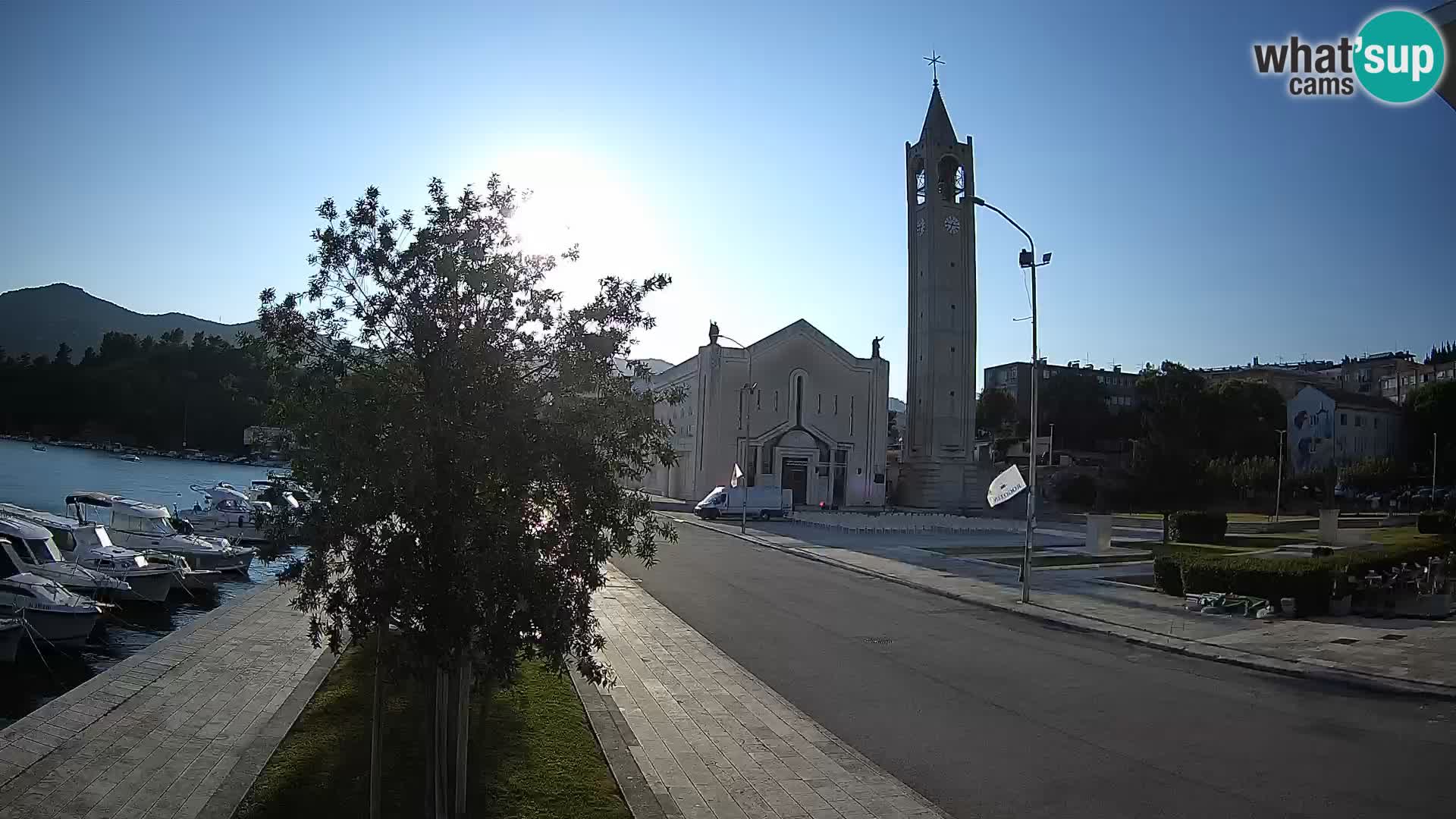 Spletna kamera Ploče | Osupljiv pogled na Rivo in katedralo