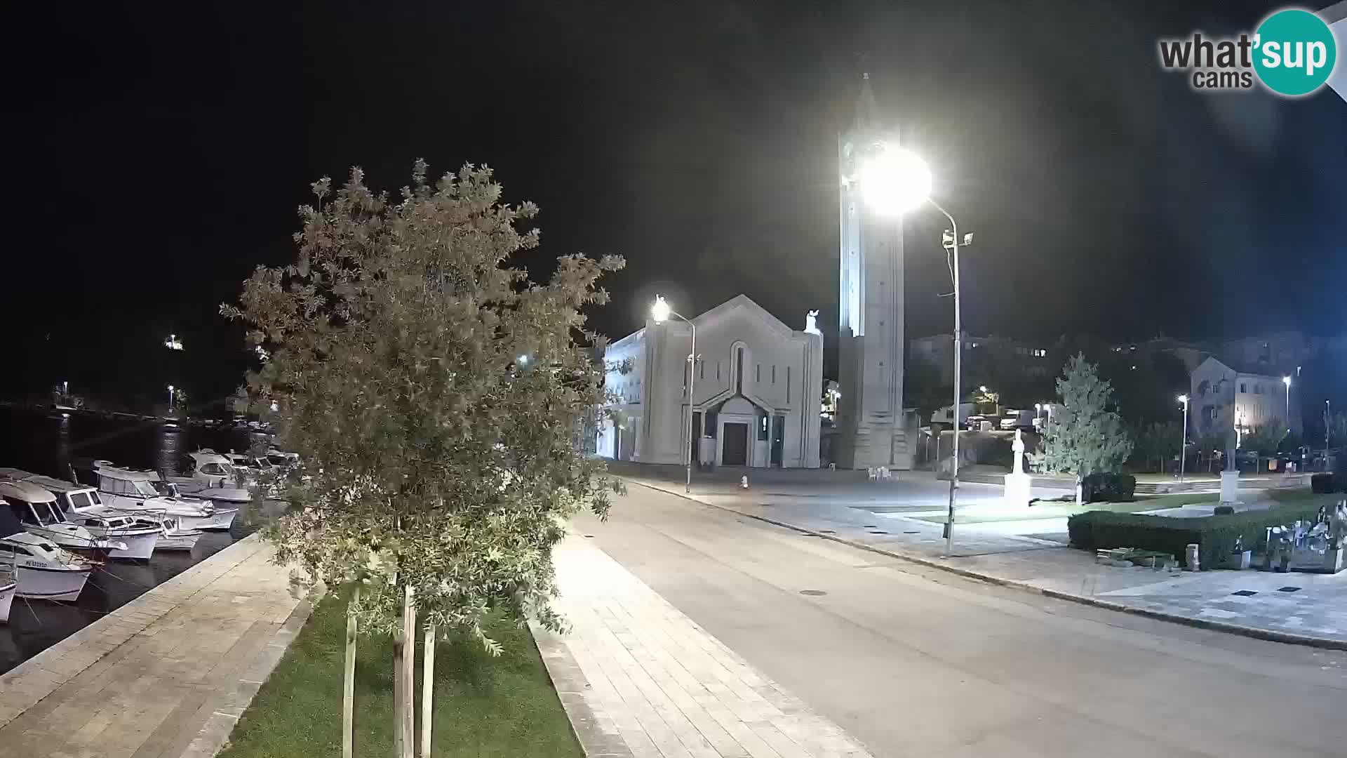 Spletna kamera Ploče | Osupljiv pogled na Rivo in katedralo