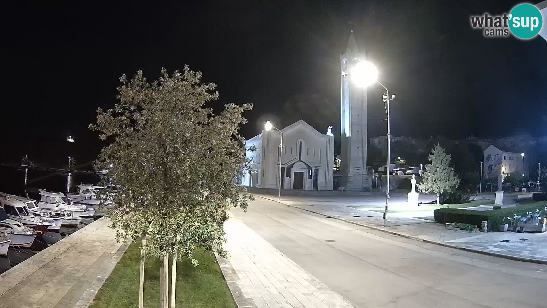 Spletna kamera Ploče | Osupljiv pogled na Rivo in katedralo