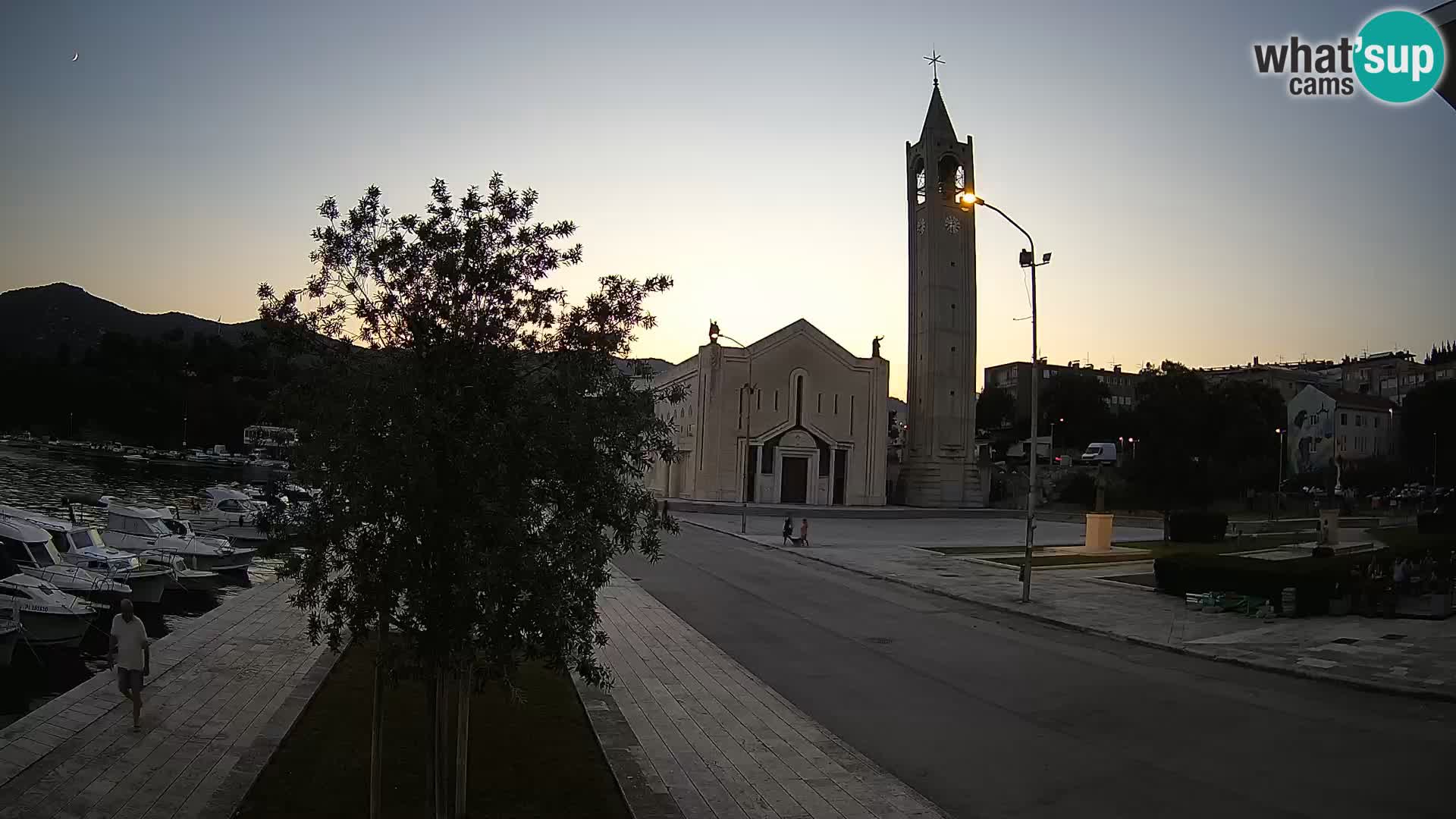 Webcam Ploče | Fesselnde Ausblicke auf Riva und die Kathedrale