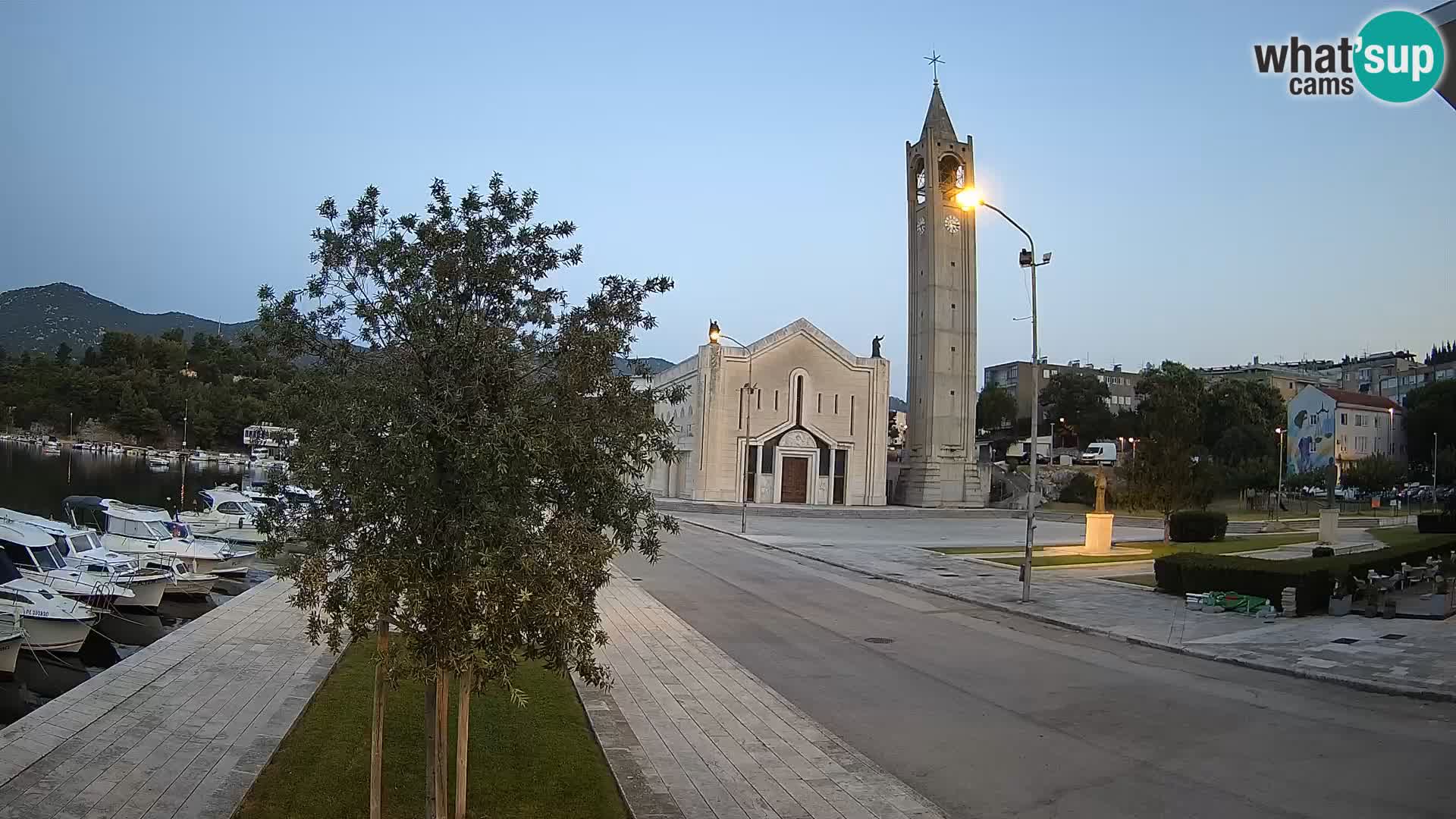 Webcam Ploče | Fesselnde Ausblicke auf Riva und die Kathedrale