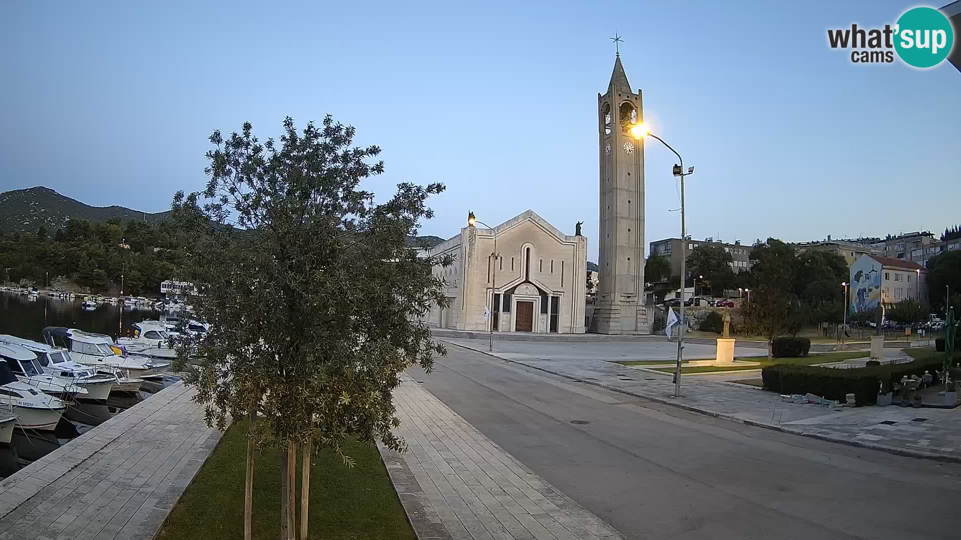 Webcam Ploče | Fesselnde Ausblicke auf Riva und die Kathedrale