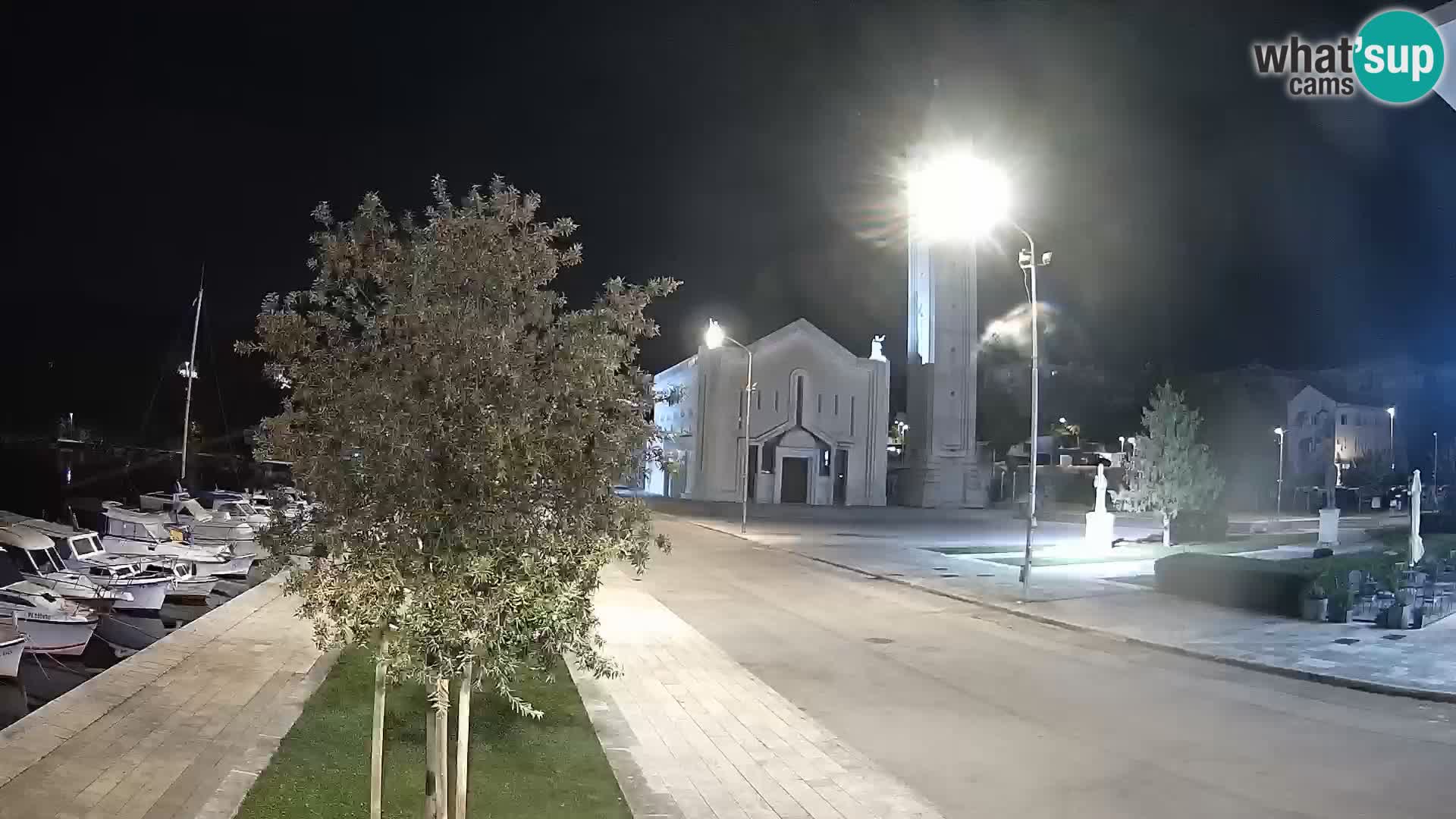 Webcam Ploče | Fesselnde Ausblicke auf Riva und die Kathedrale
