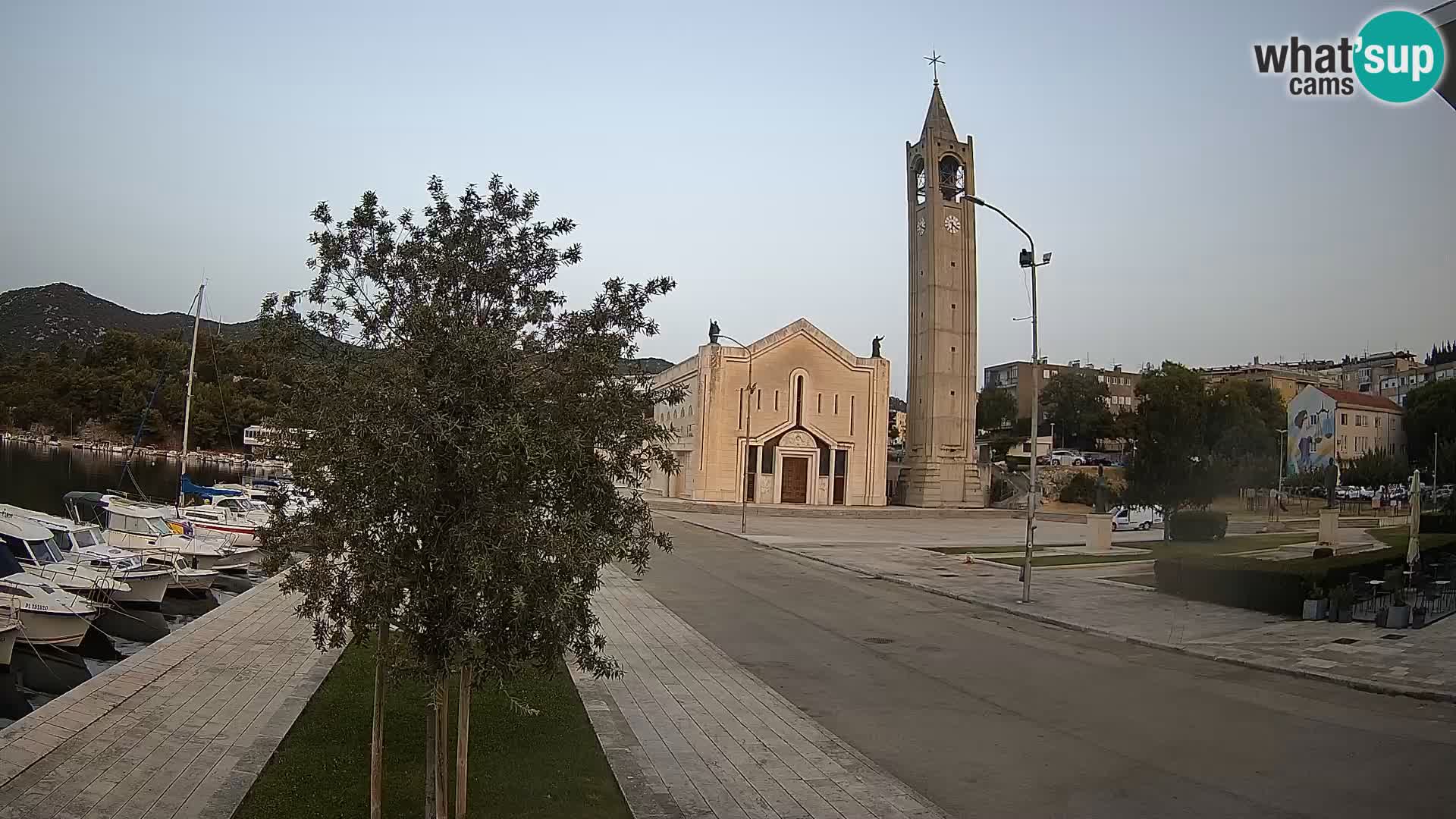 Webcam Ploče | Fesselnde Ausblicke auf Riva und die Kathedrale