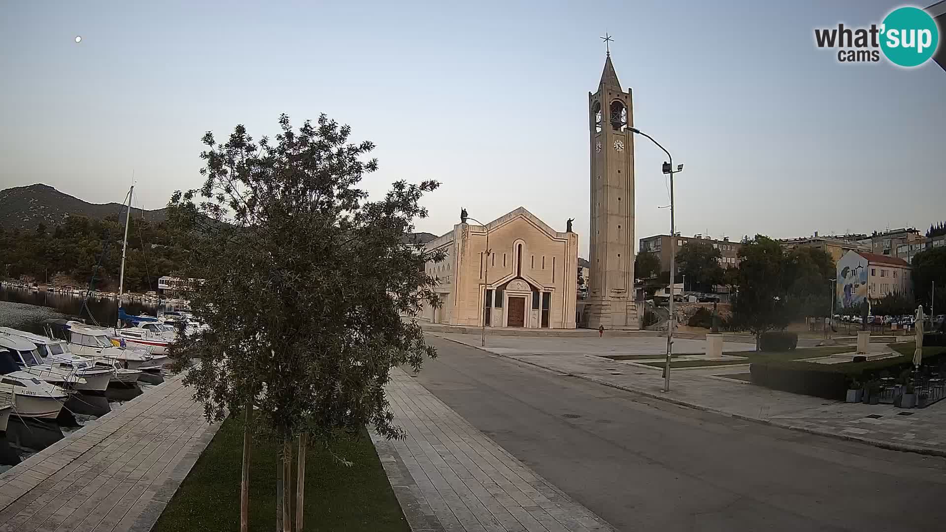 Webcam Ploče | Fesselnde Ausblicke auf Riva und die Kathedrale