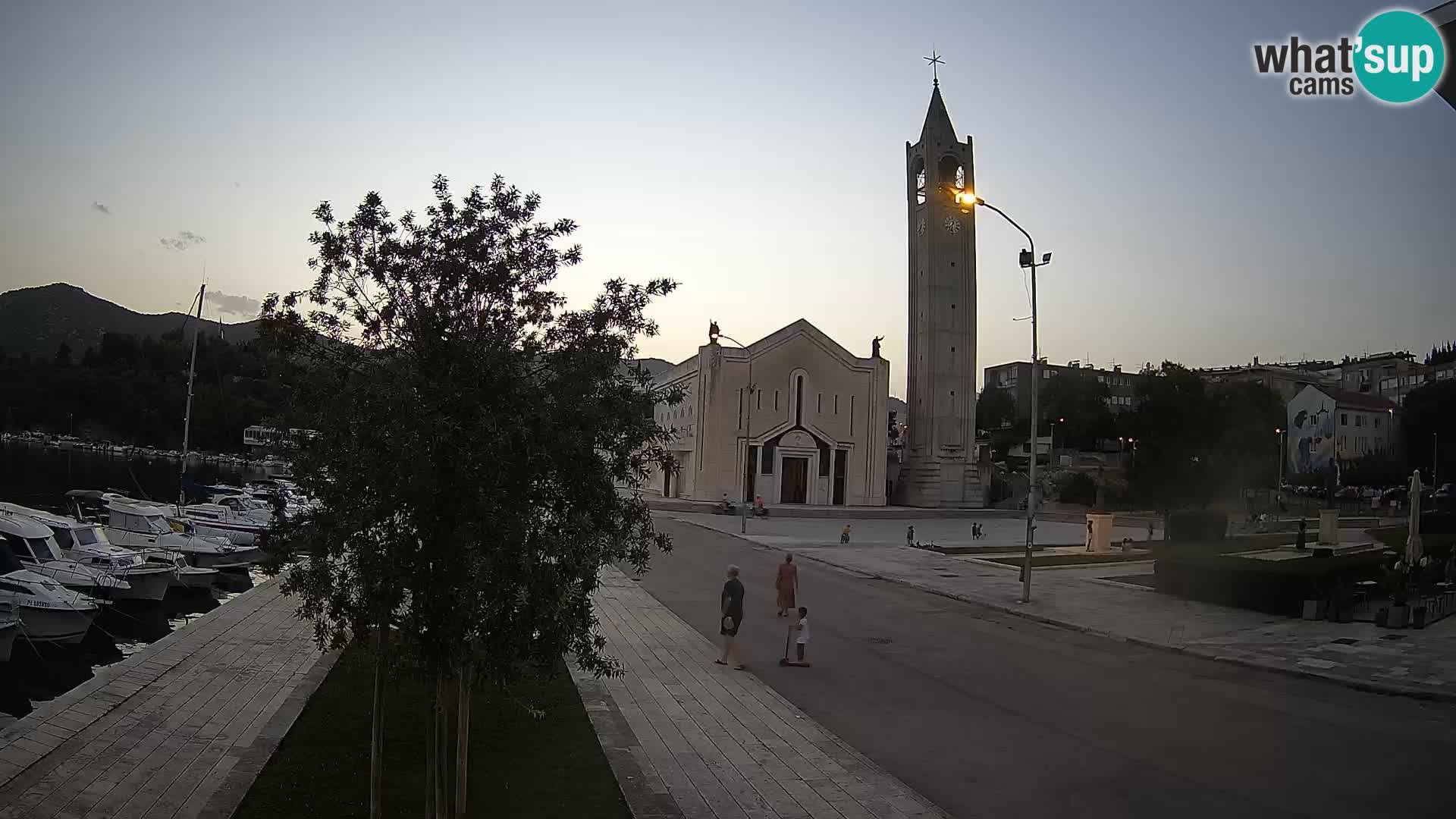 Webcam Ploče | Fesselnde Ausblicke auf Riva und die Kathedrale