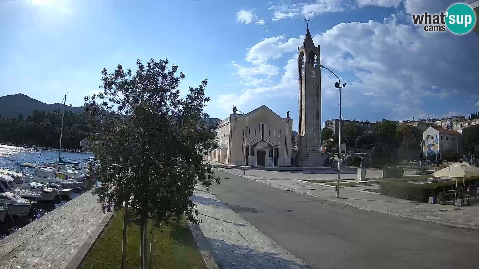 Ploče Cámara web | Vistas cautivadoras de Riva y la Catedral