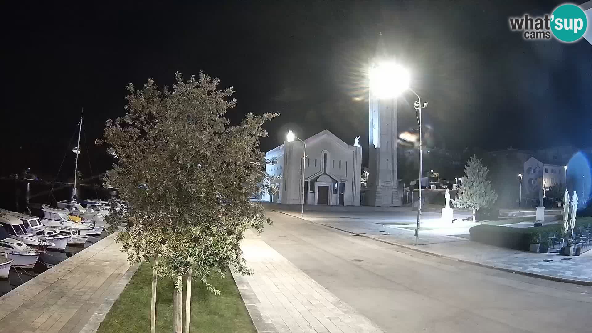 Spletna kamera Ploče | Osupljiv pogled na Rivo in katedralo