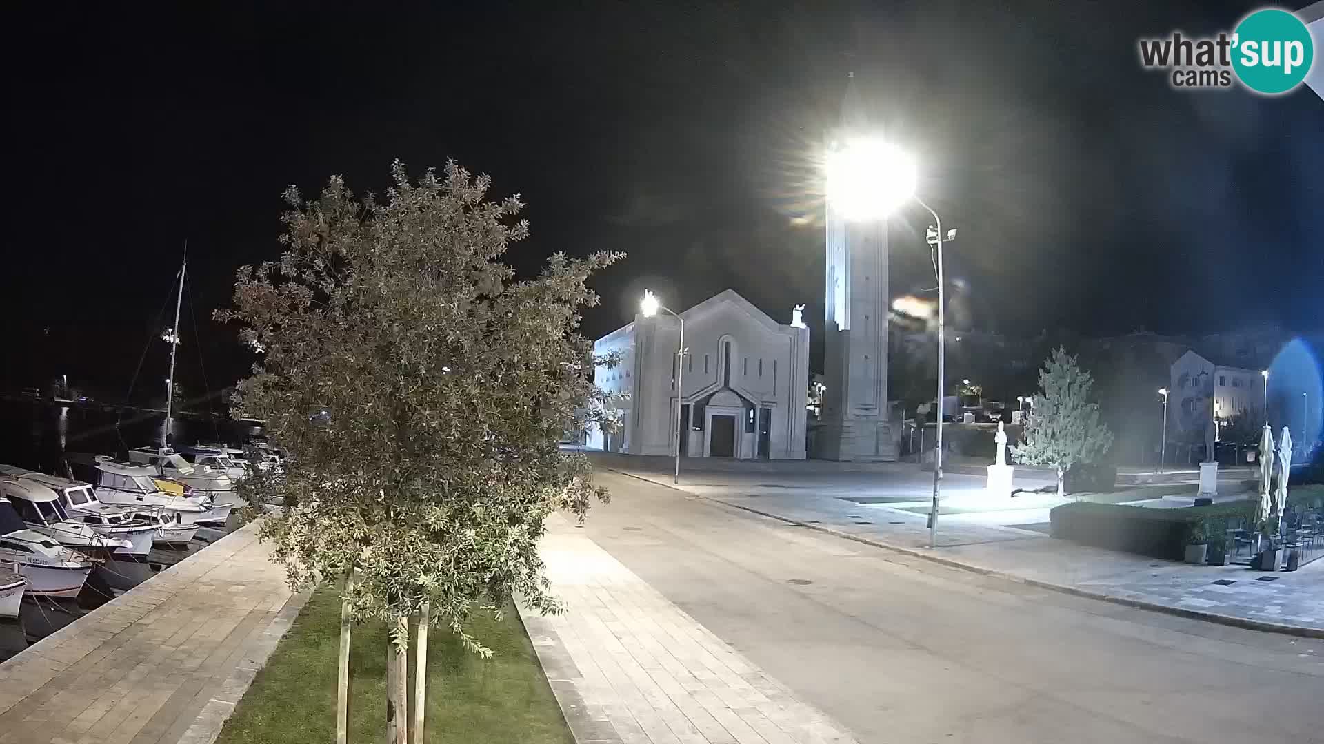 Spletna kamera Ploče | Osupljiv pogled na Rivo in katedralo
