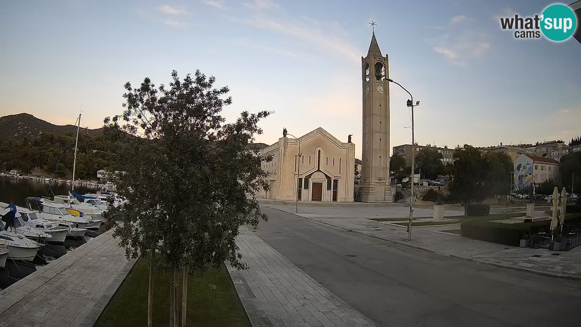 Webcam Ploče | Fesselnde Ausblicke auf Riva und die Kathedrale