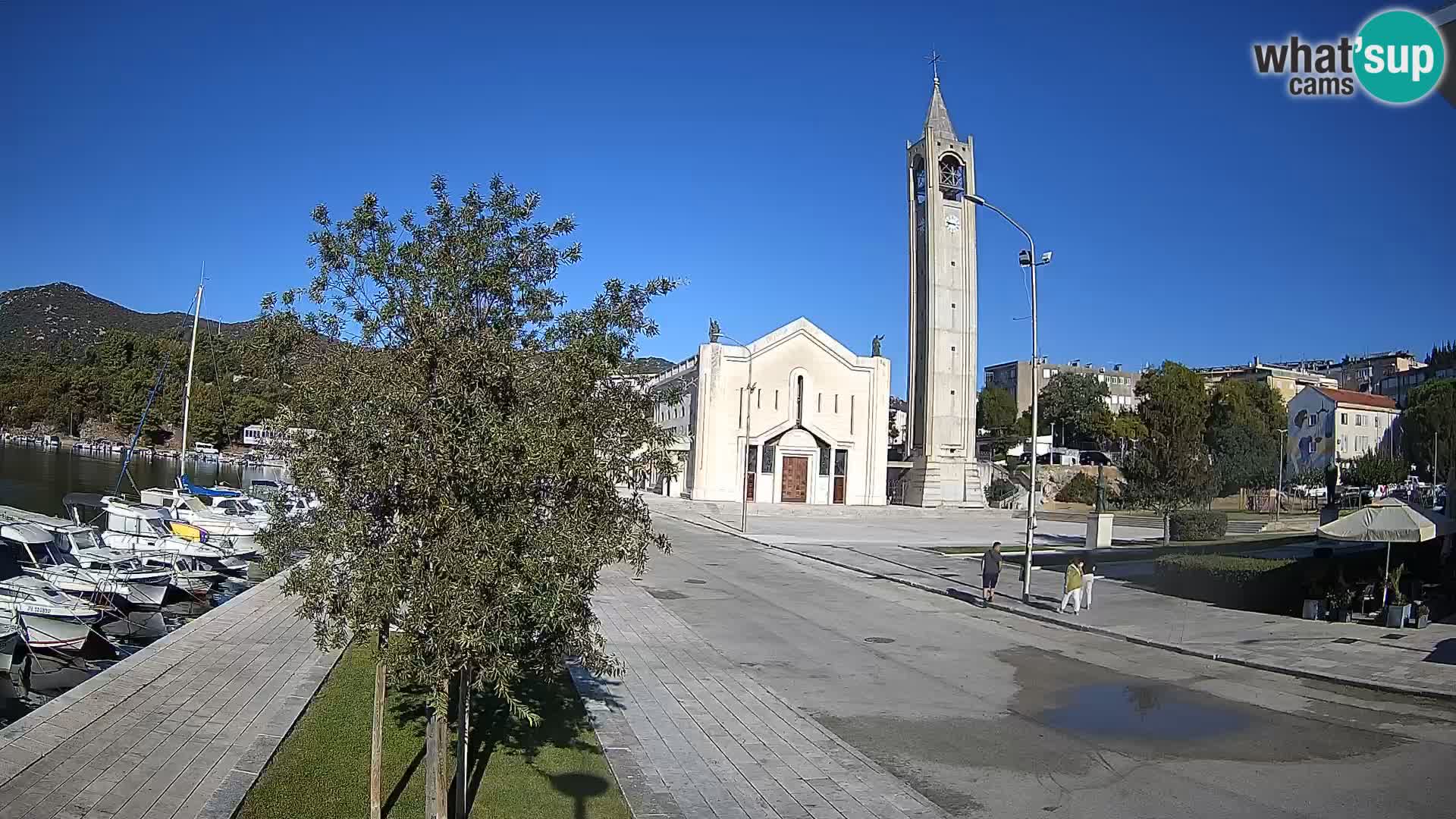 Ploče Cámara web | Vistas cautivadoras de Riva y la Catedral