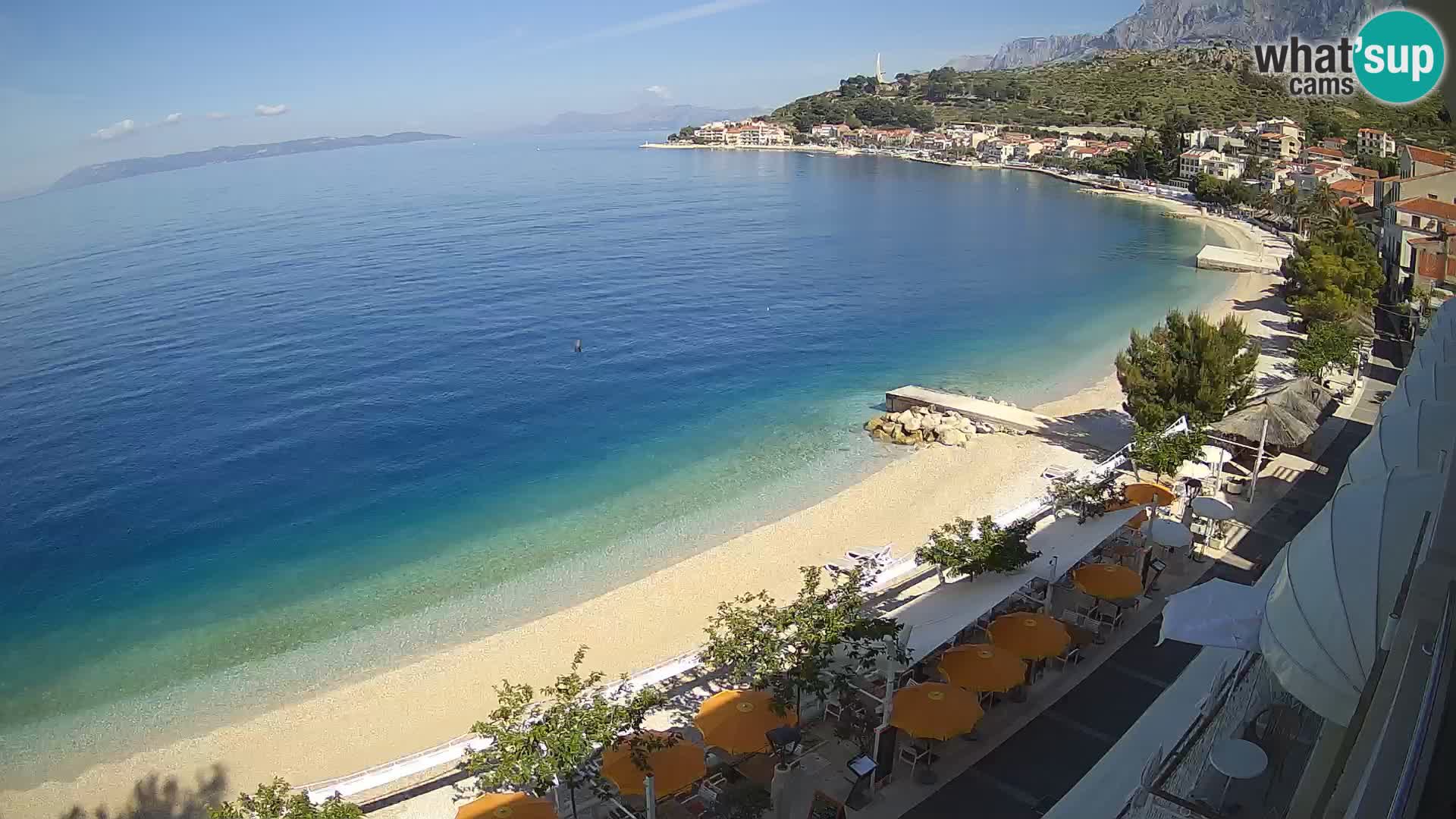 Panorama della spiaggia a Podgora
