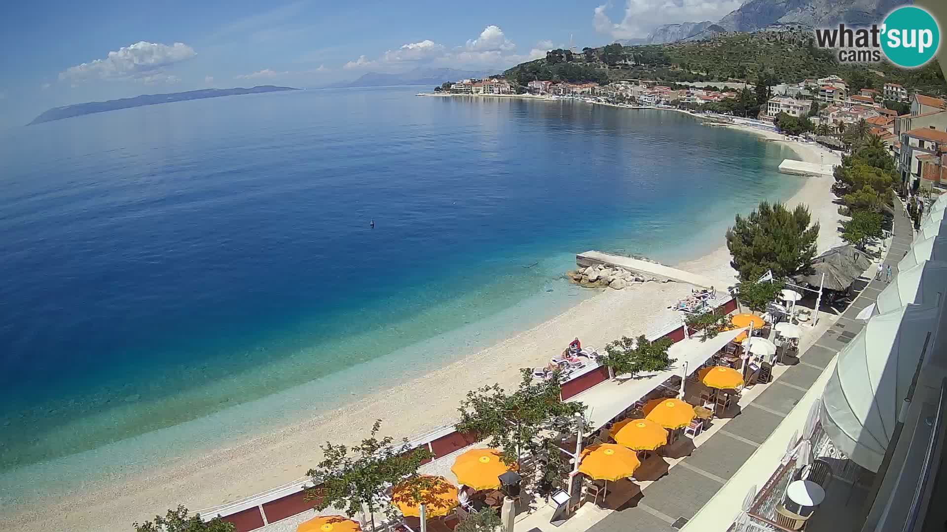 Vue de plage in Podgora