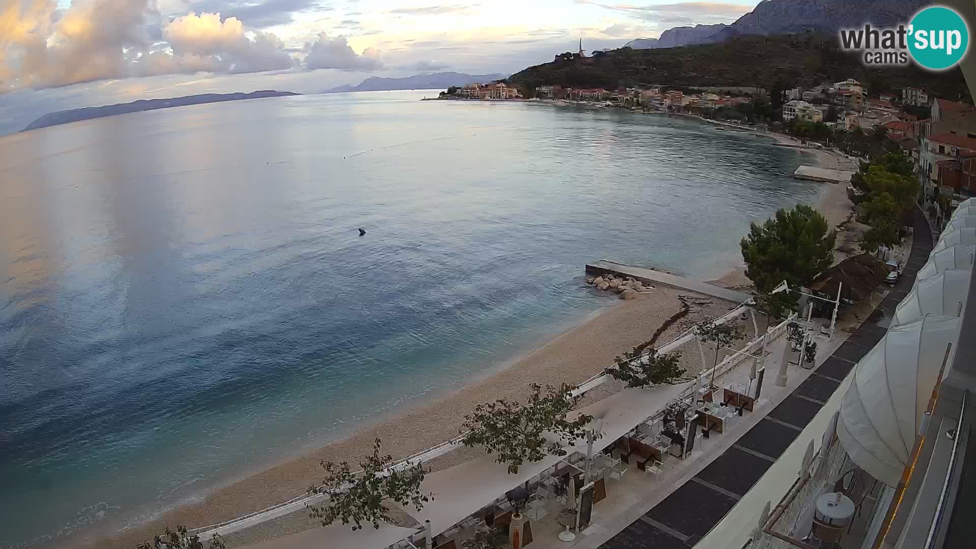 Vue de plage in Podgora