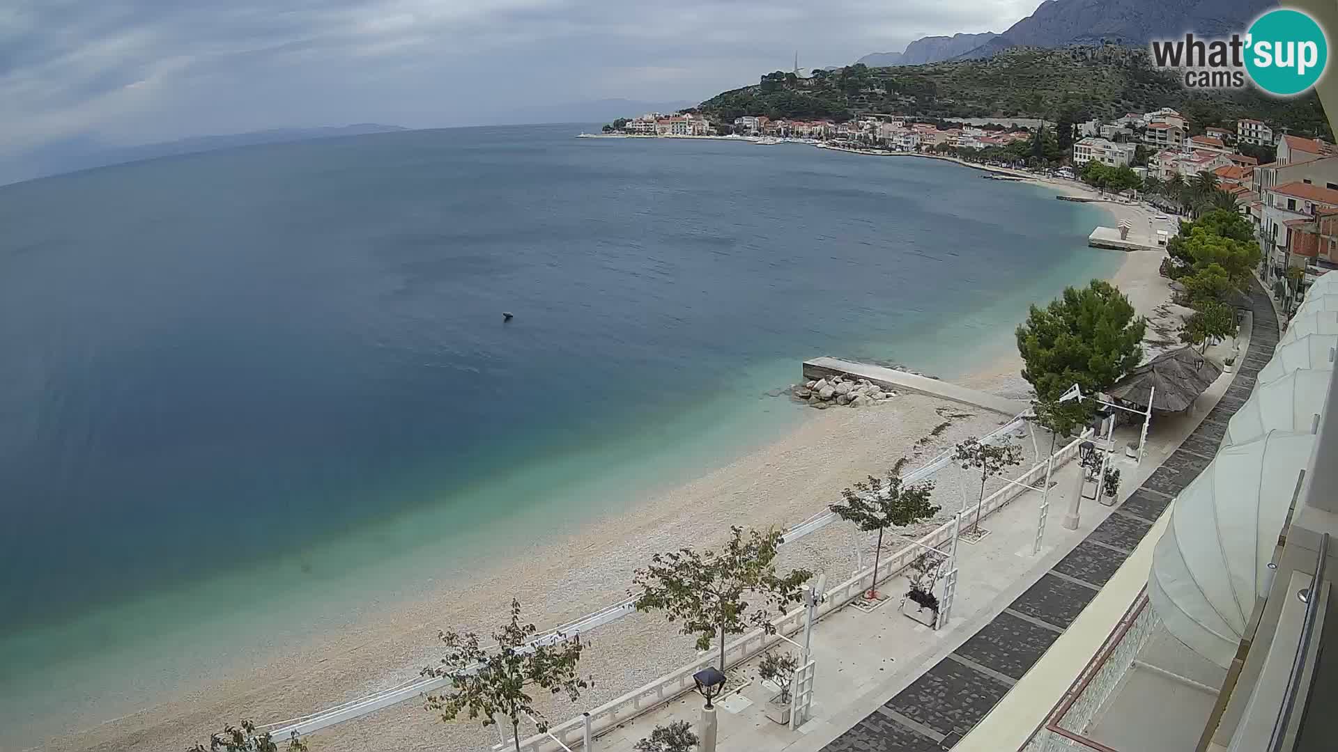 Razgled na plažo v Podgori