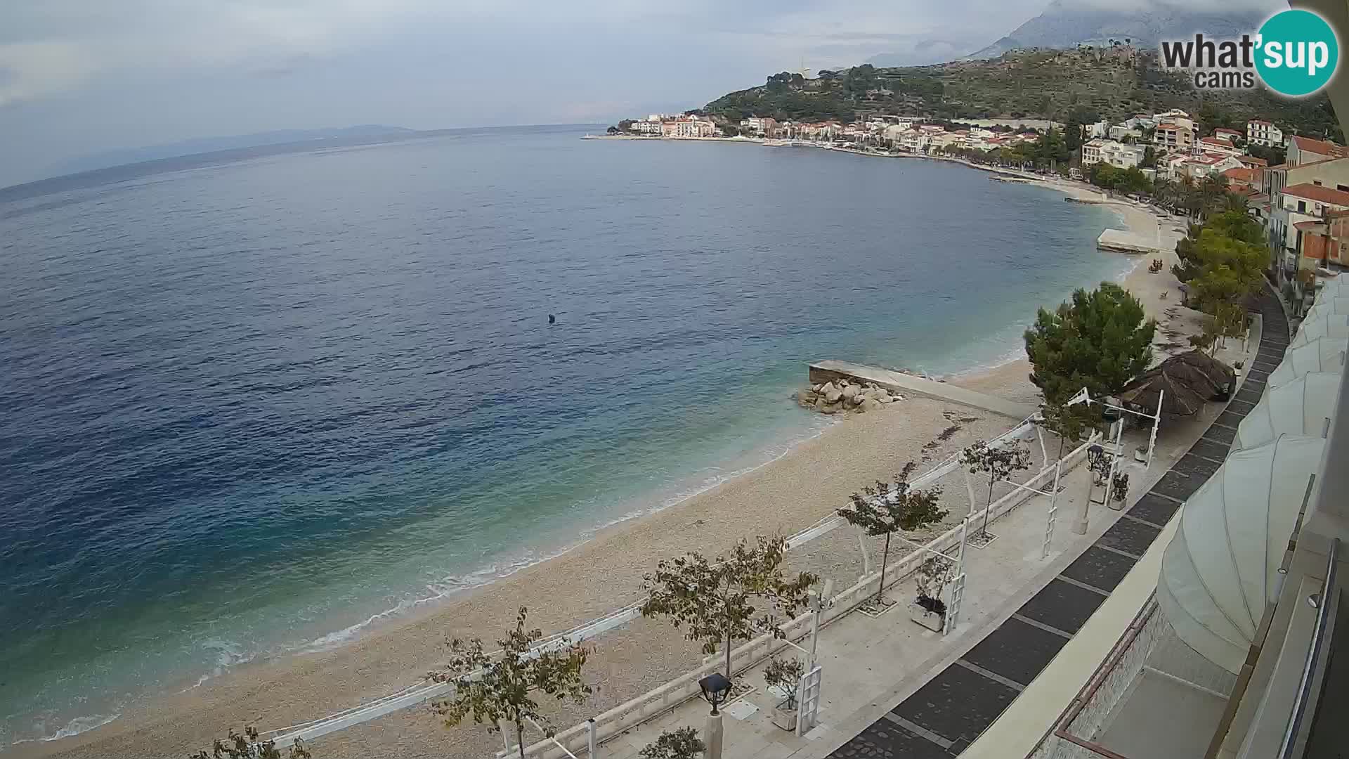 Panorama della spiaggia a Podgora