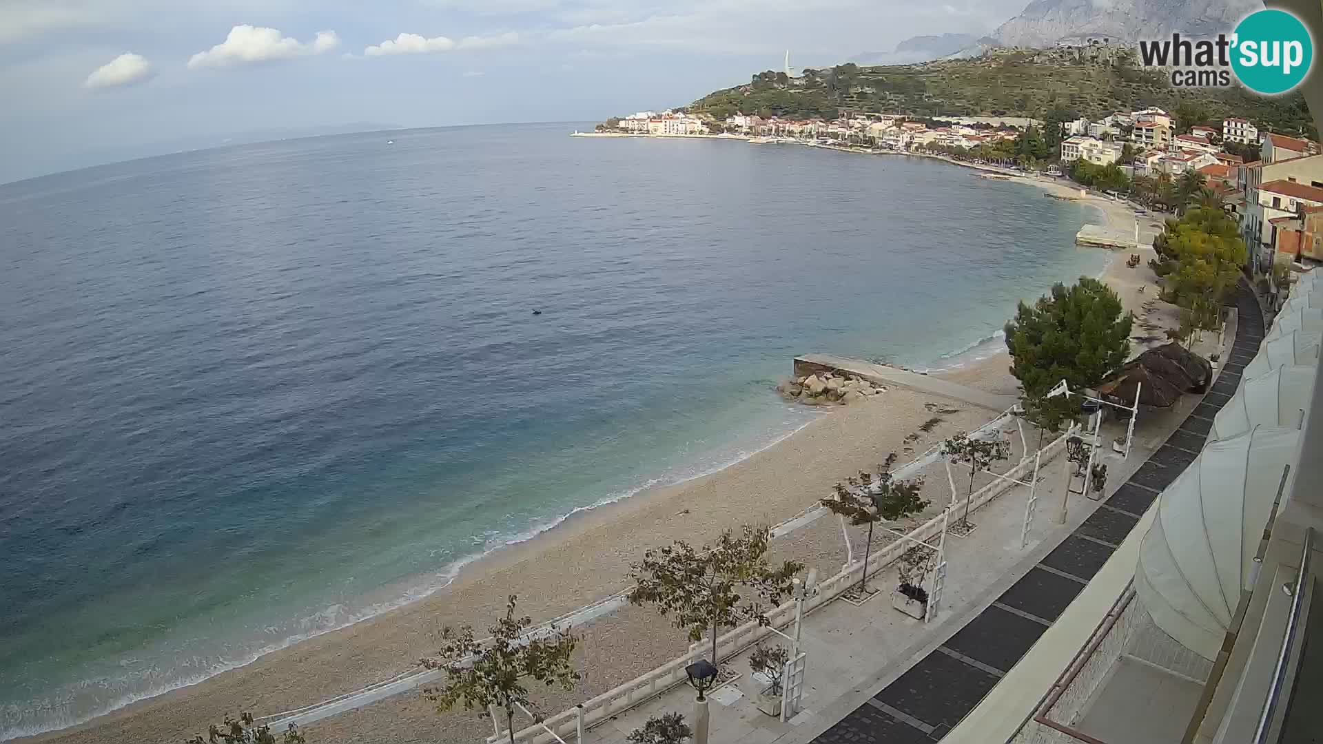 Panorama della spiaggia a Podgora