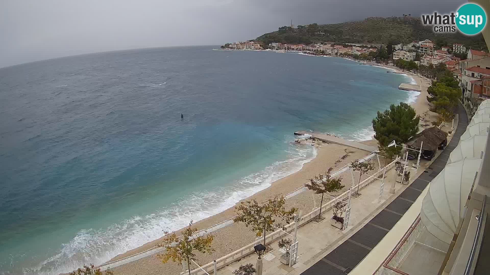 Vista de la playa in Podgora