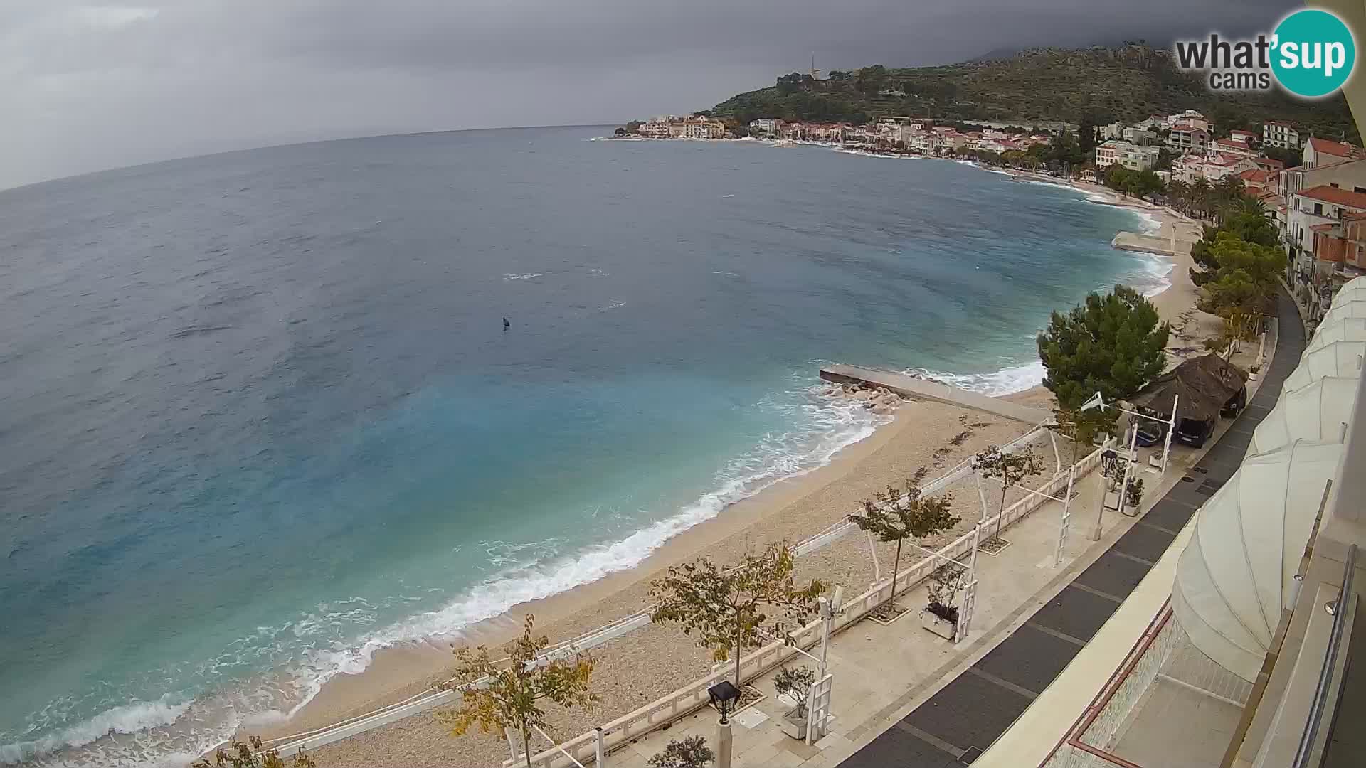 Panorama della spiaggia a Podgora