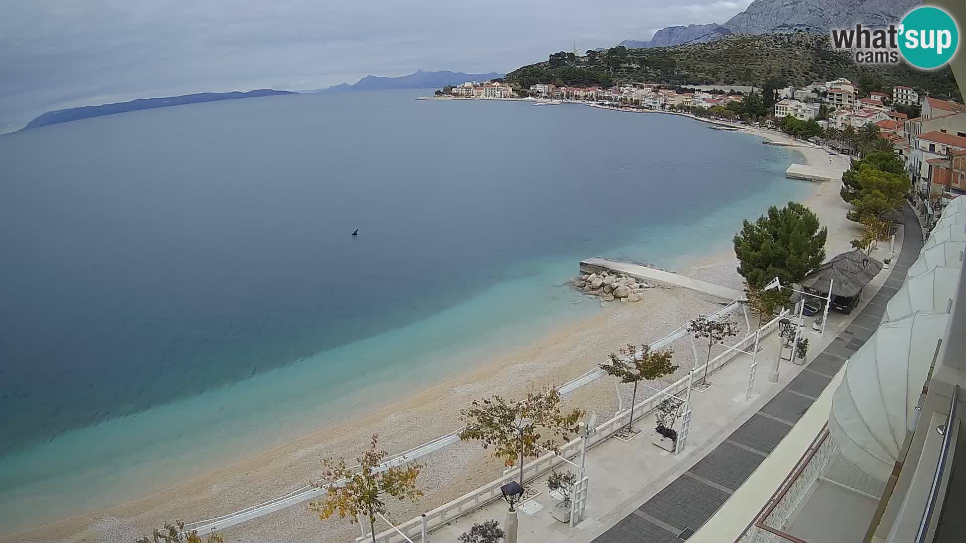 Vista de la playa in Podgora