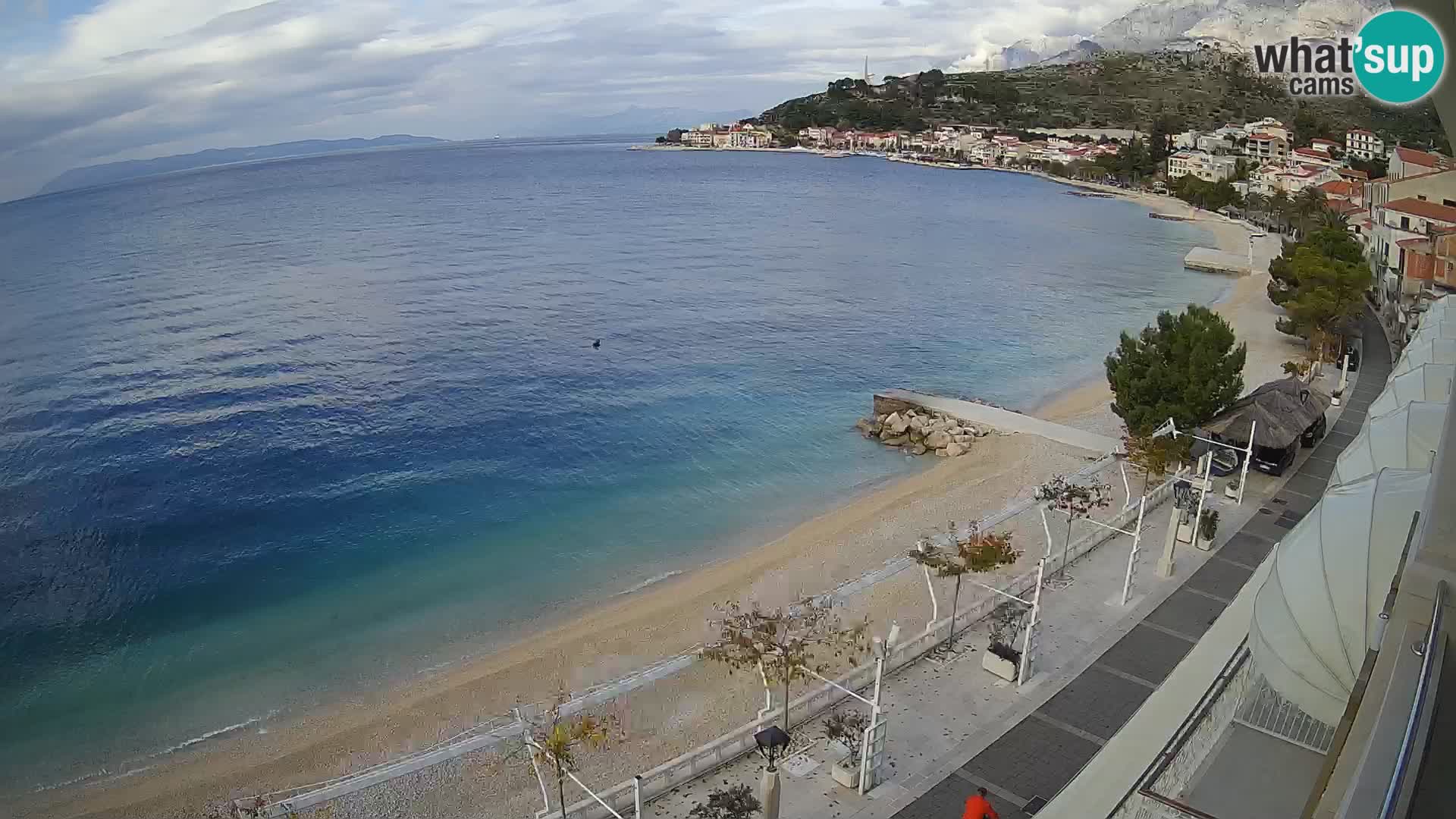 Panorama della spiaggia a Podgora