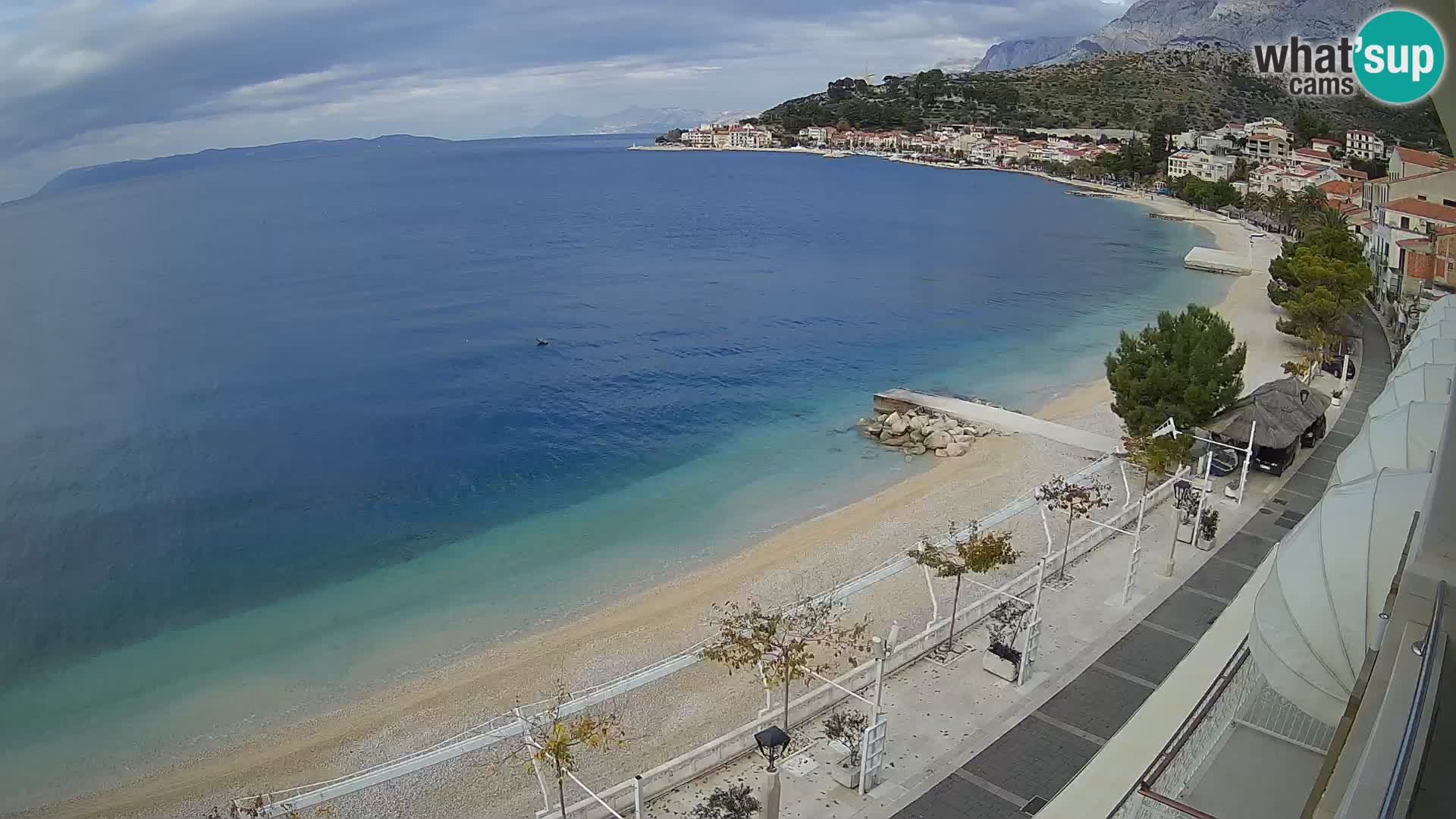 Vista de la playa in Podgora