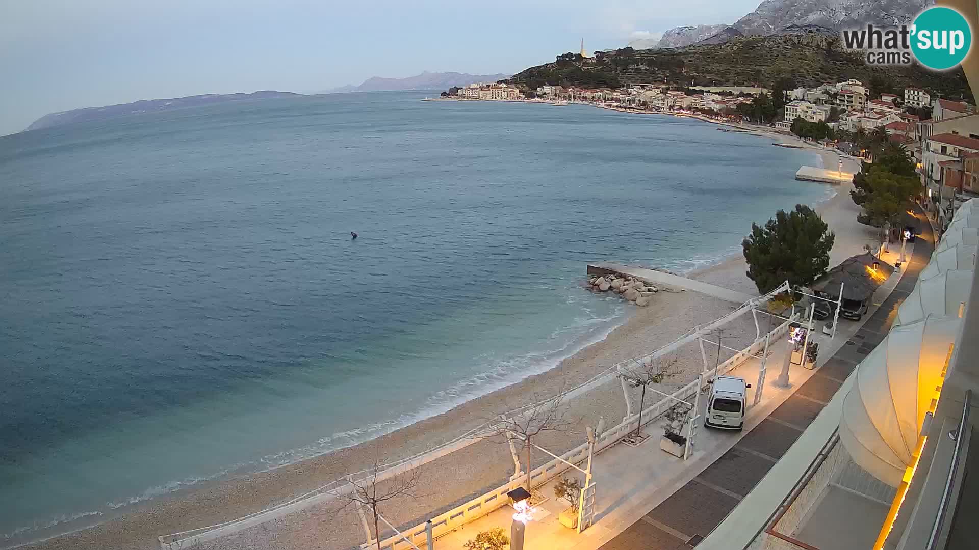 Panorama della spiaggia a Podgora