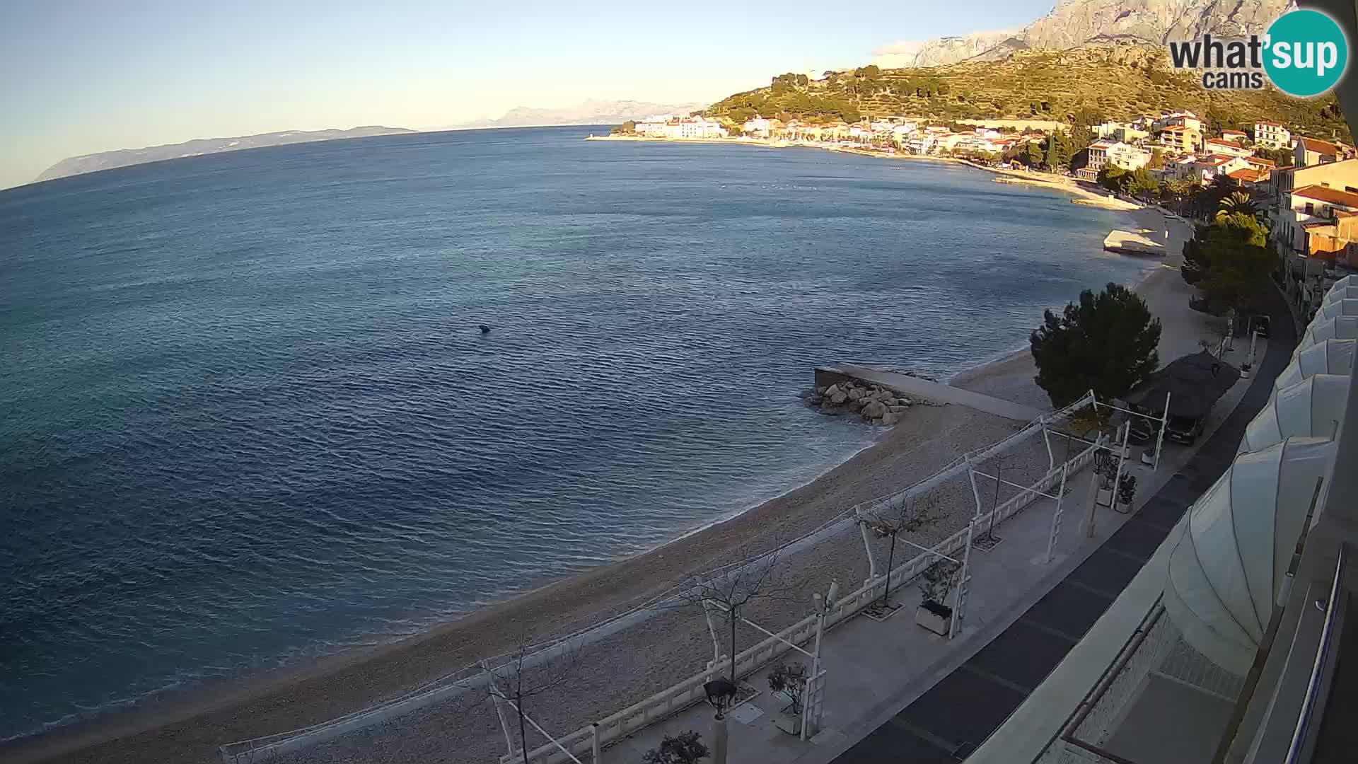 Panorama della spiaggia a Podgora