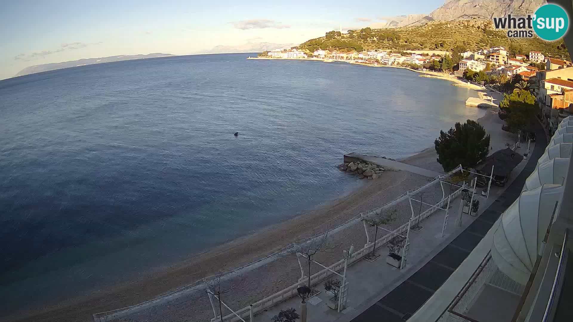 Panorama della spiaggia a Podgora