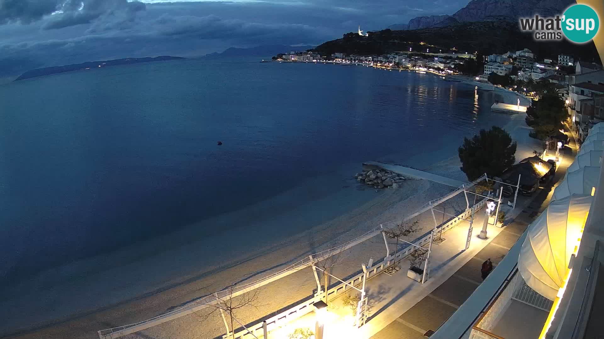 Vista de la playa in Podgora