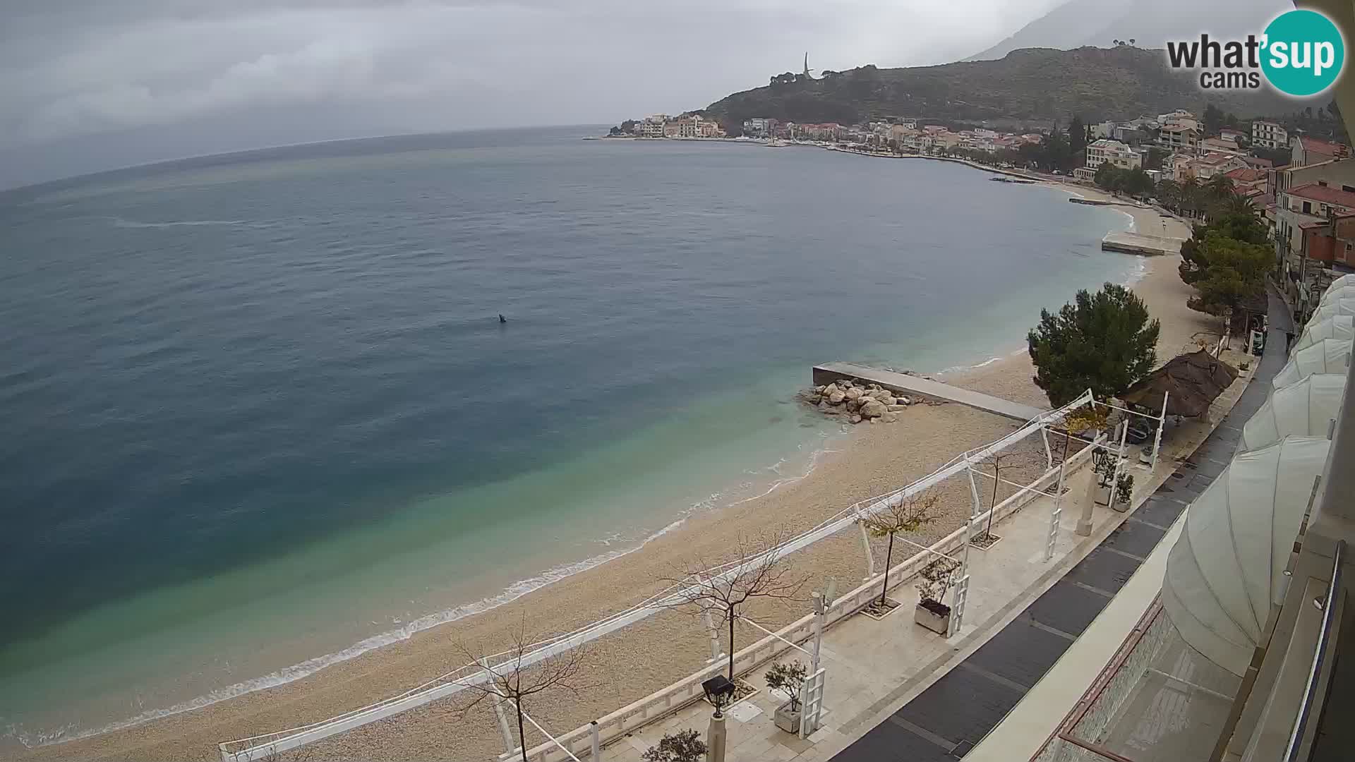 Vue de plage in Podgora